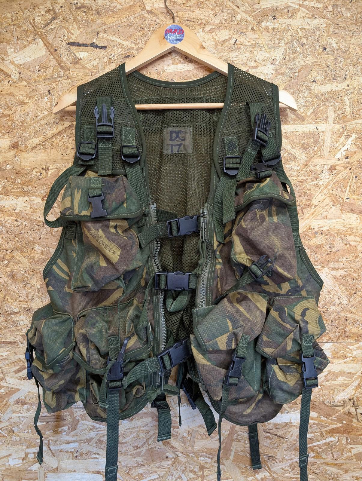 Military Vest Men Tactical Camo Mesh Utility British Army Woodland DC17 Nato