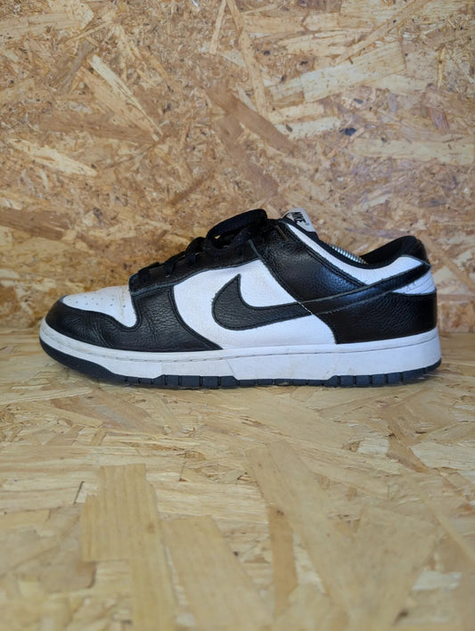 Nike Dunk Low Top Trainers Men UK 11 EU 46 Panda Black White Leather Lace D07413