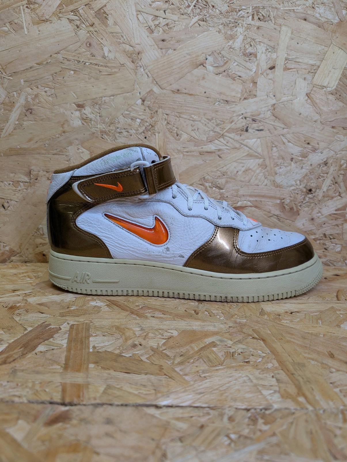 Nike Air Force 1 UK 9 Mid QS White Total Orange Ale Brown Trainers Gold White