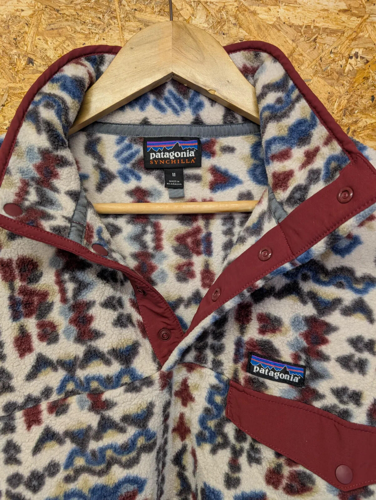 Patagonia Fleece Mens Medium Pattern Cream Red BluePullover Synchilla Snap-T