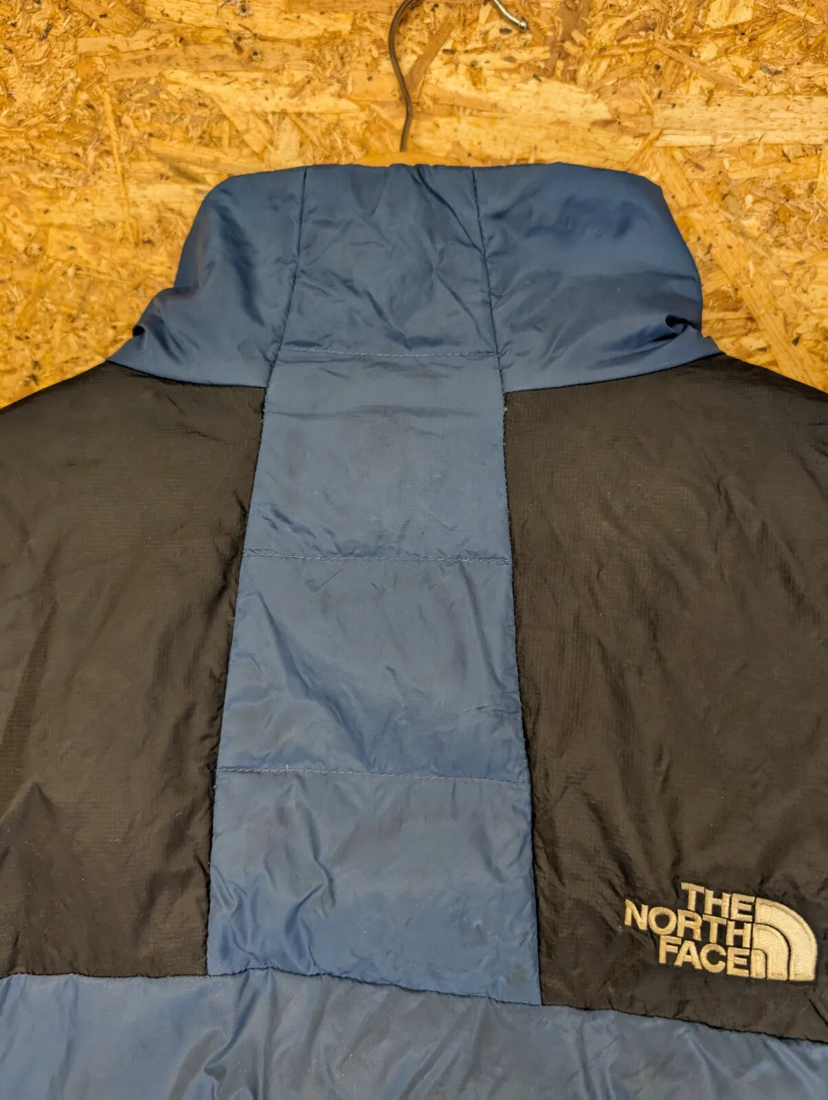 North Face 700 Nuptse Puffer Jacket Mens XS Blue Black Nylon Down Feathers