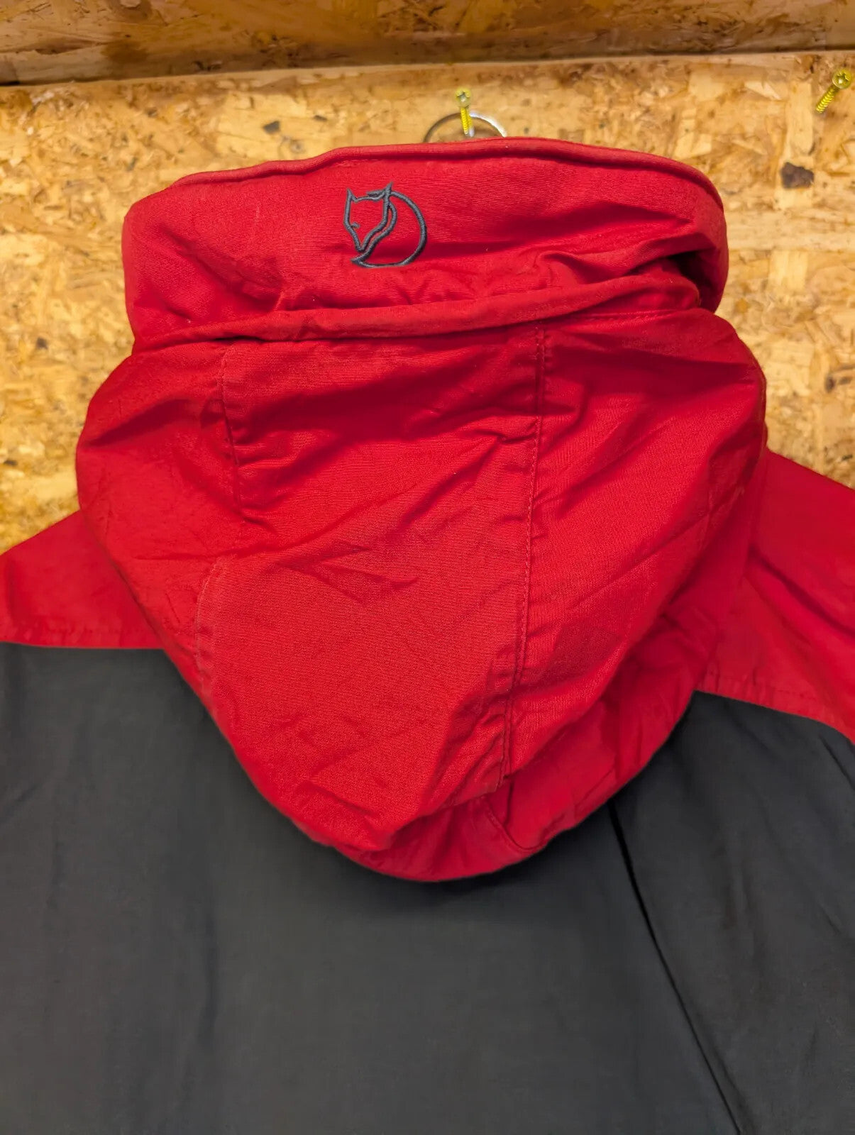Fjallraven G1000 Keb Jacket Mens XL Red Black Greenland Wax Hiking Walking