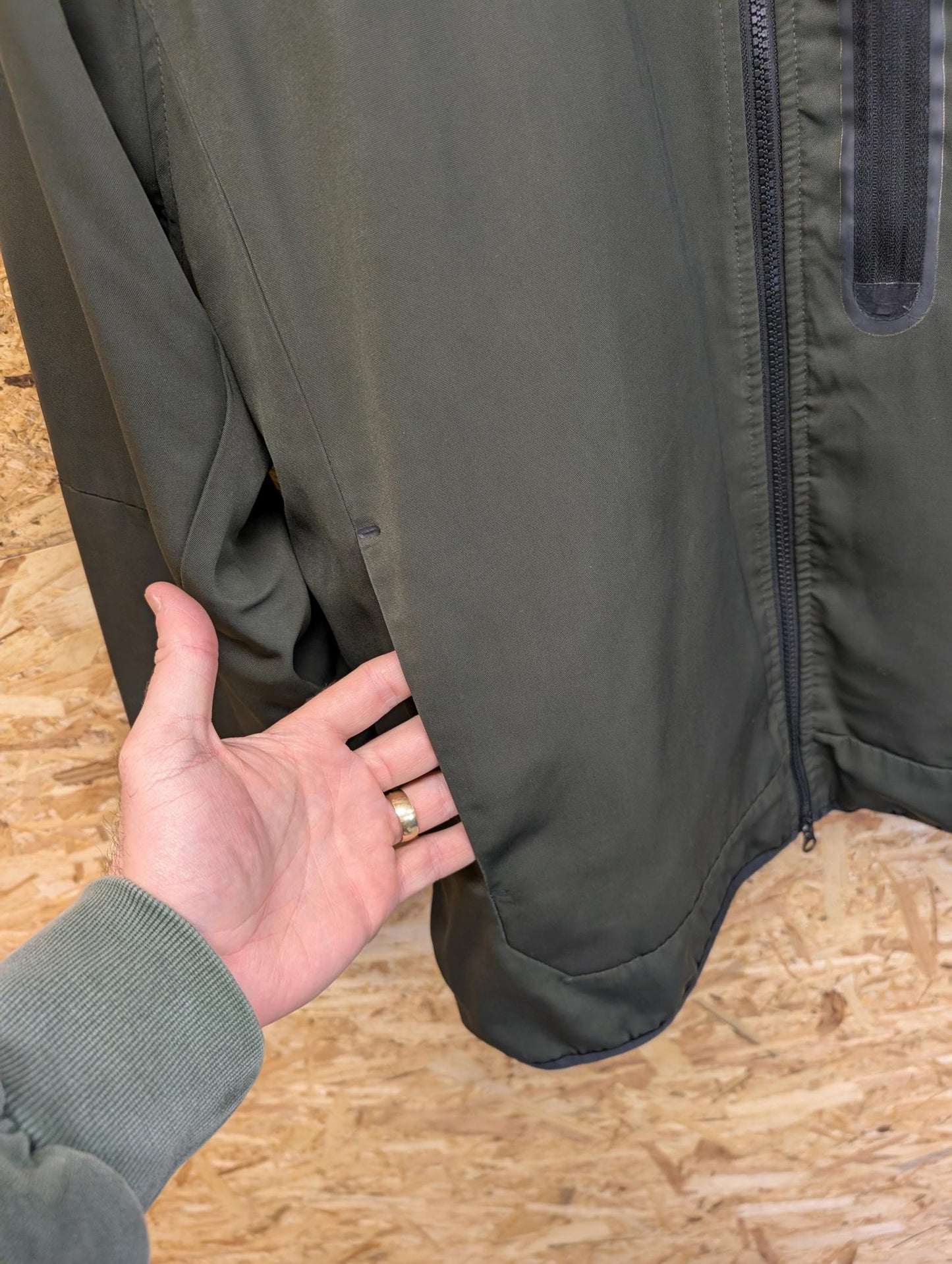 Nike Tech Repel Dark Khaki Green Tracksuit Top Full Zip Hoodie XL