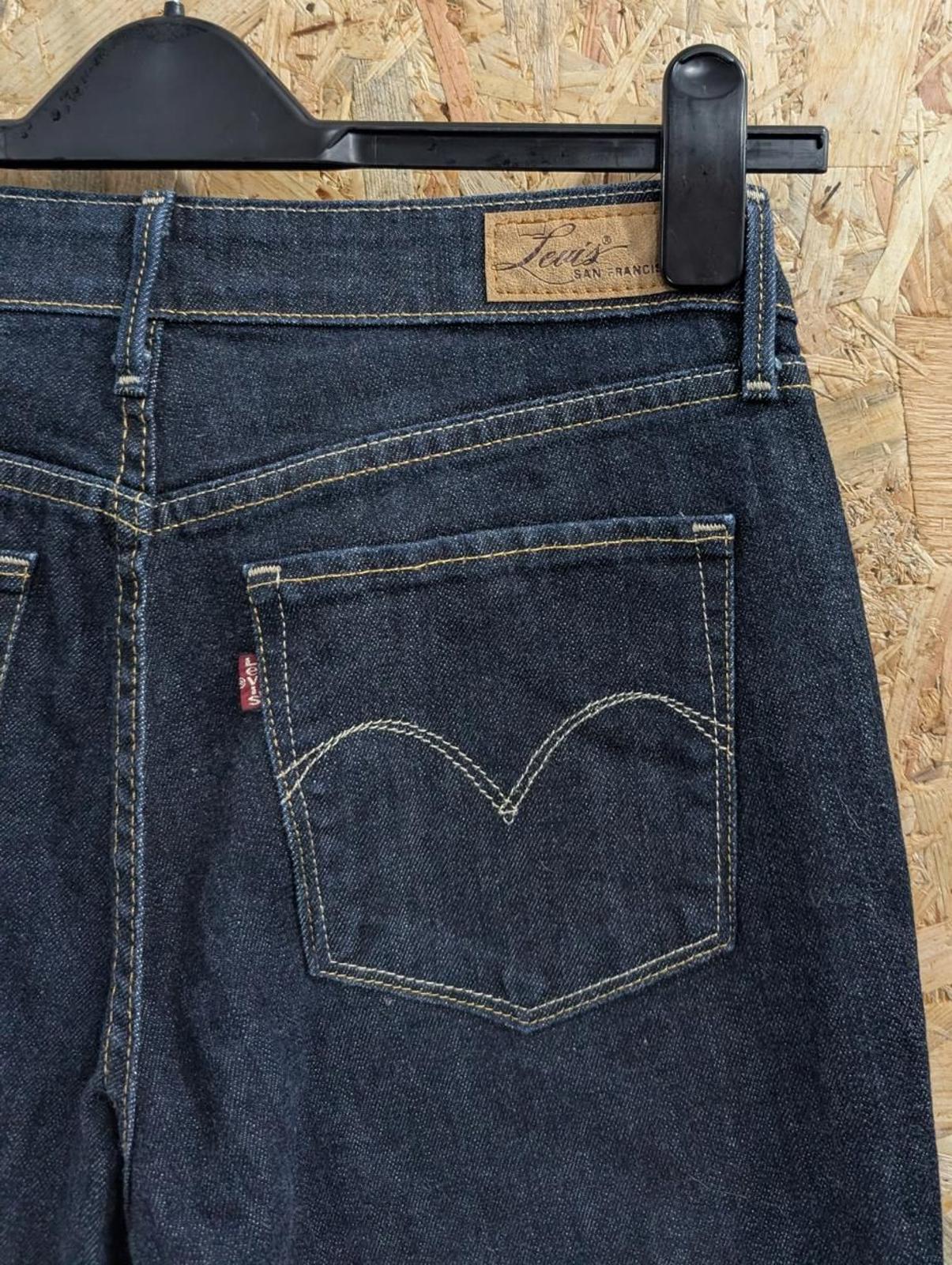 Levis Demi Curve Bootcut Jeans Size 10 W29 L32 Women Navy Blue Red Tab Zip Fly