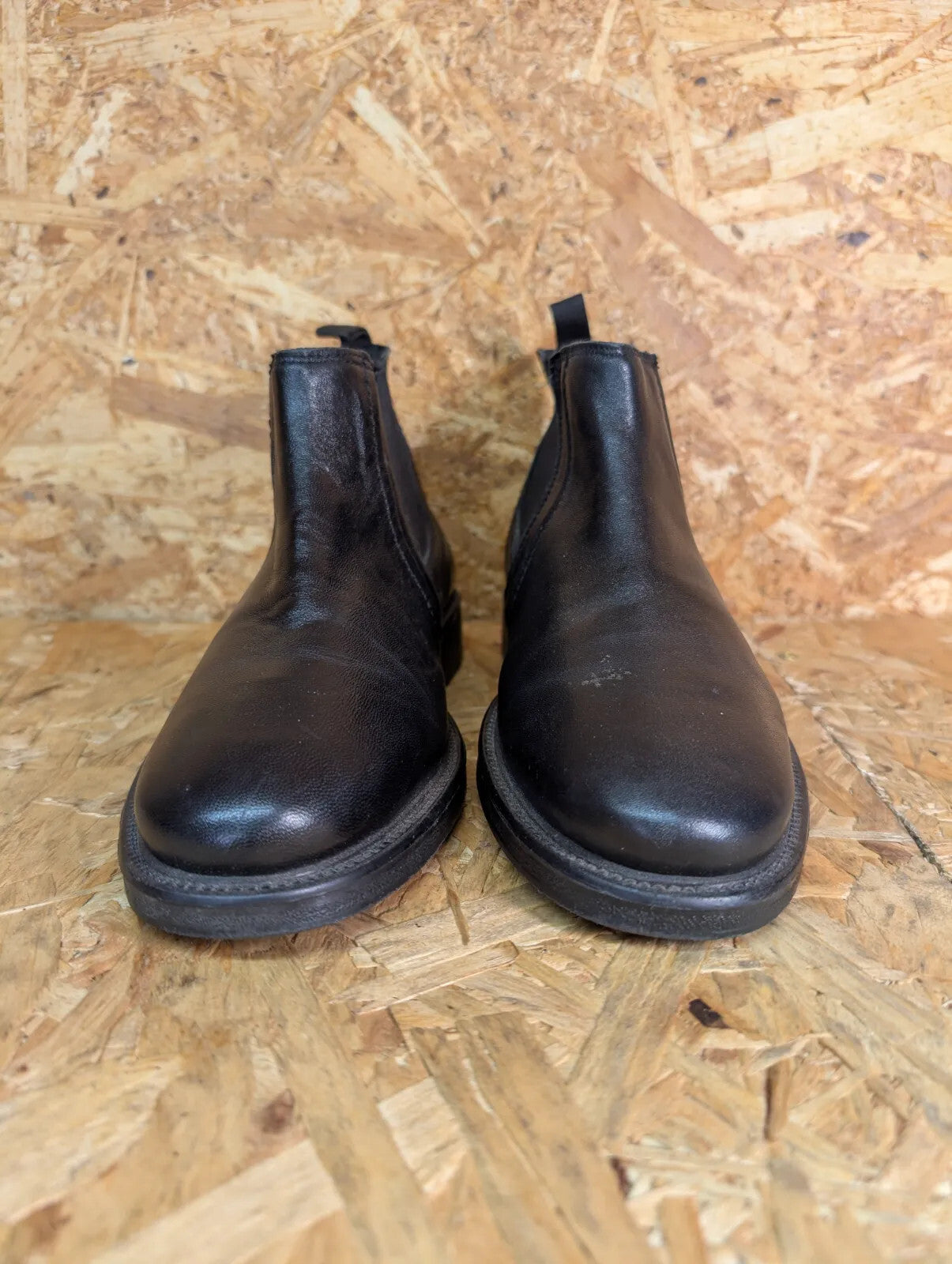 Chelsea Boots UK6 Black Leather Ankle Slip On Block Heel Elastic Gusset Round