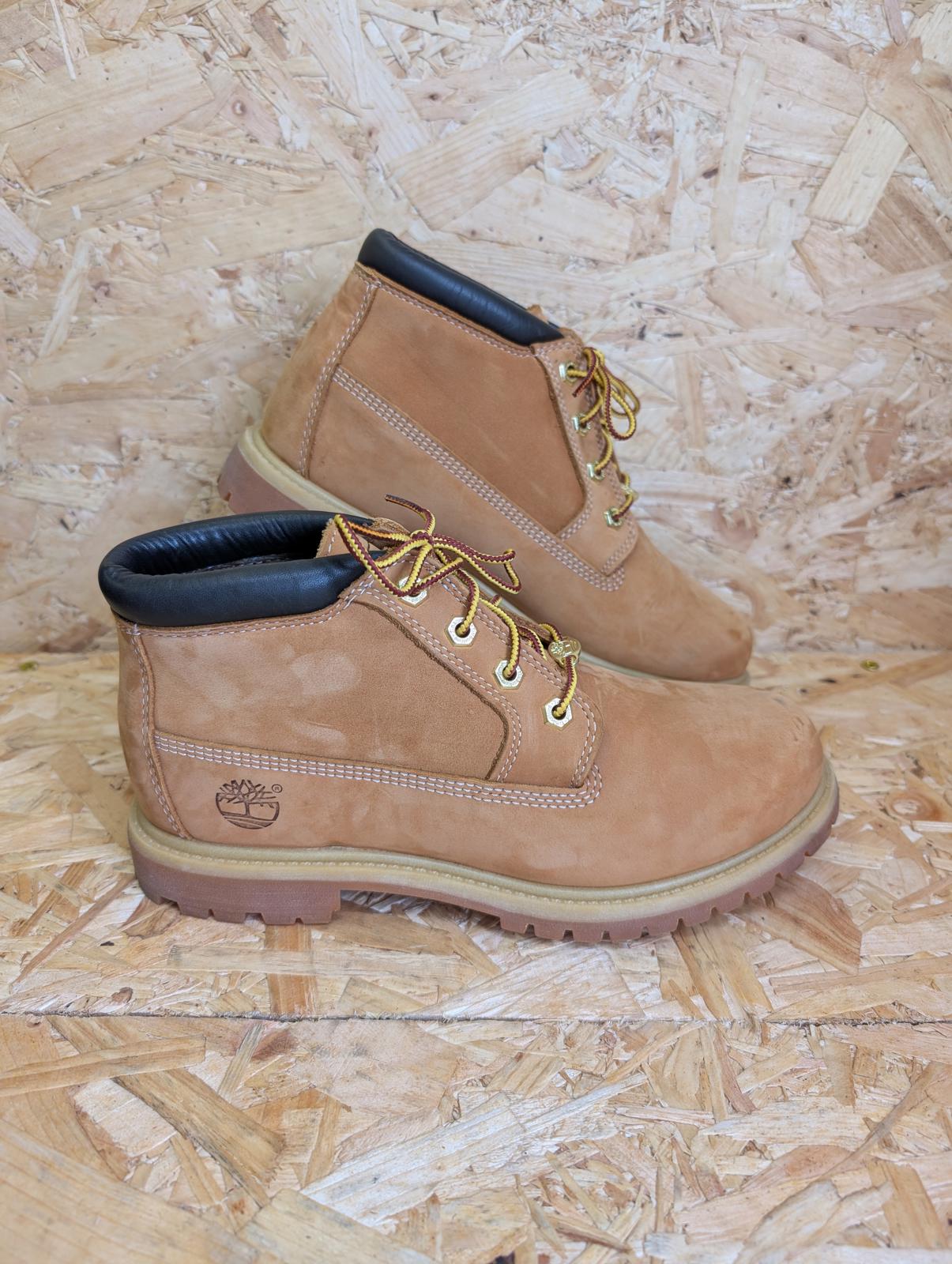 Timberland Boots Size UK 6.5 EU 40 Nellie Chukka Double Natural Tan Leather