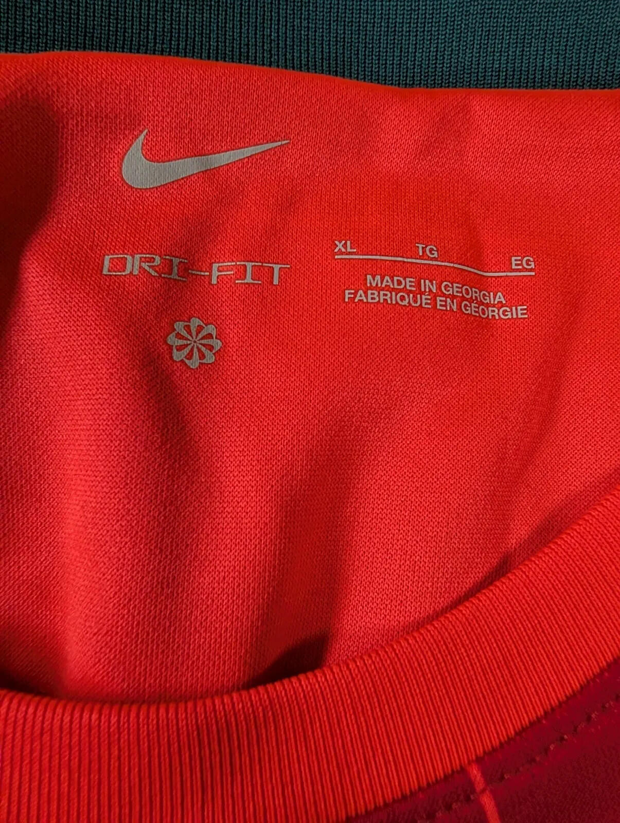 Nike Liverpool 2022 Home FC Football Shirt Mens XL Red Dri FIT Short Sleeve