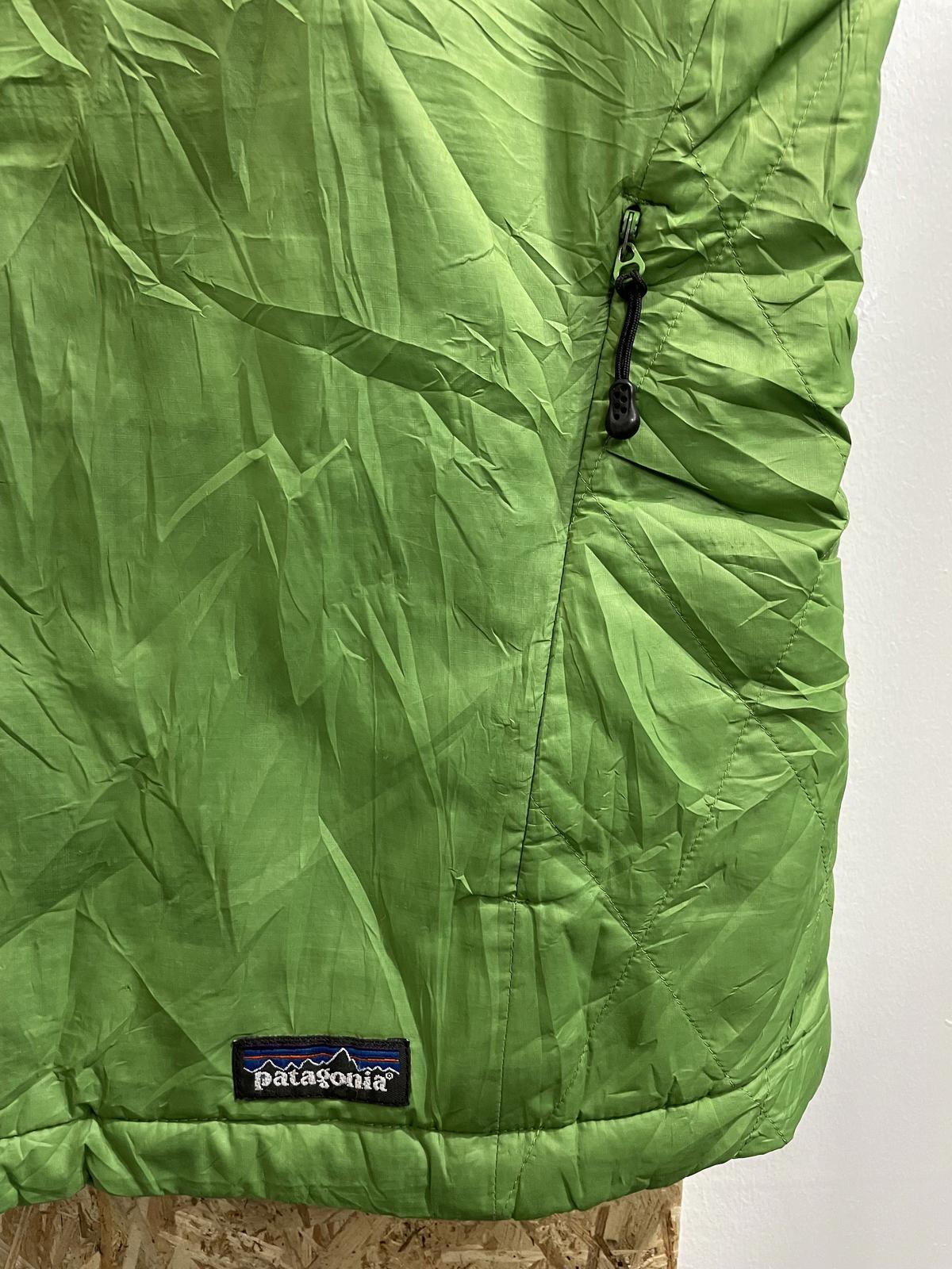 Patagonia Gilet Womens Size Large Lightweight Full Zip Green Micro Puff Vest