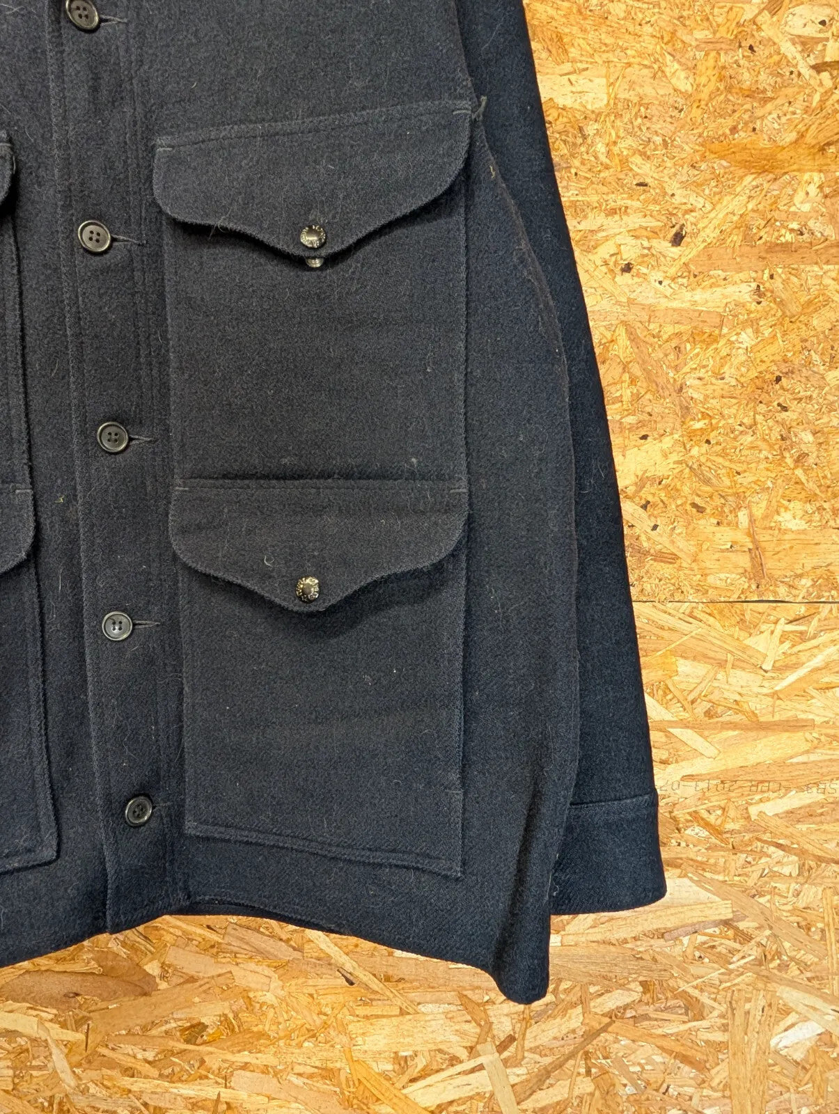 Filson Mackinaw Wool Cruiser Jacket Mens XL 44 Navy Blue USA Elbow Pads Vintage