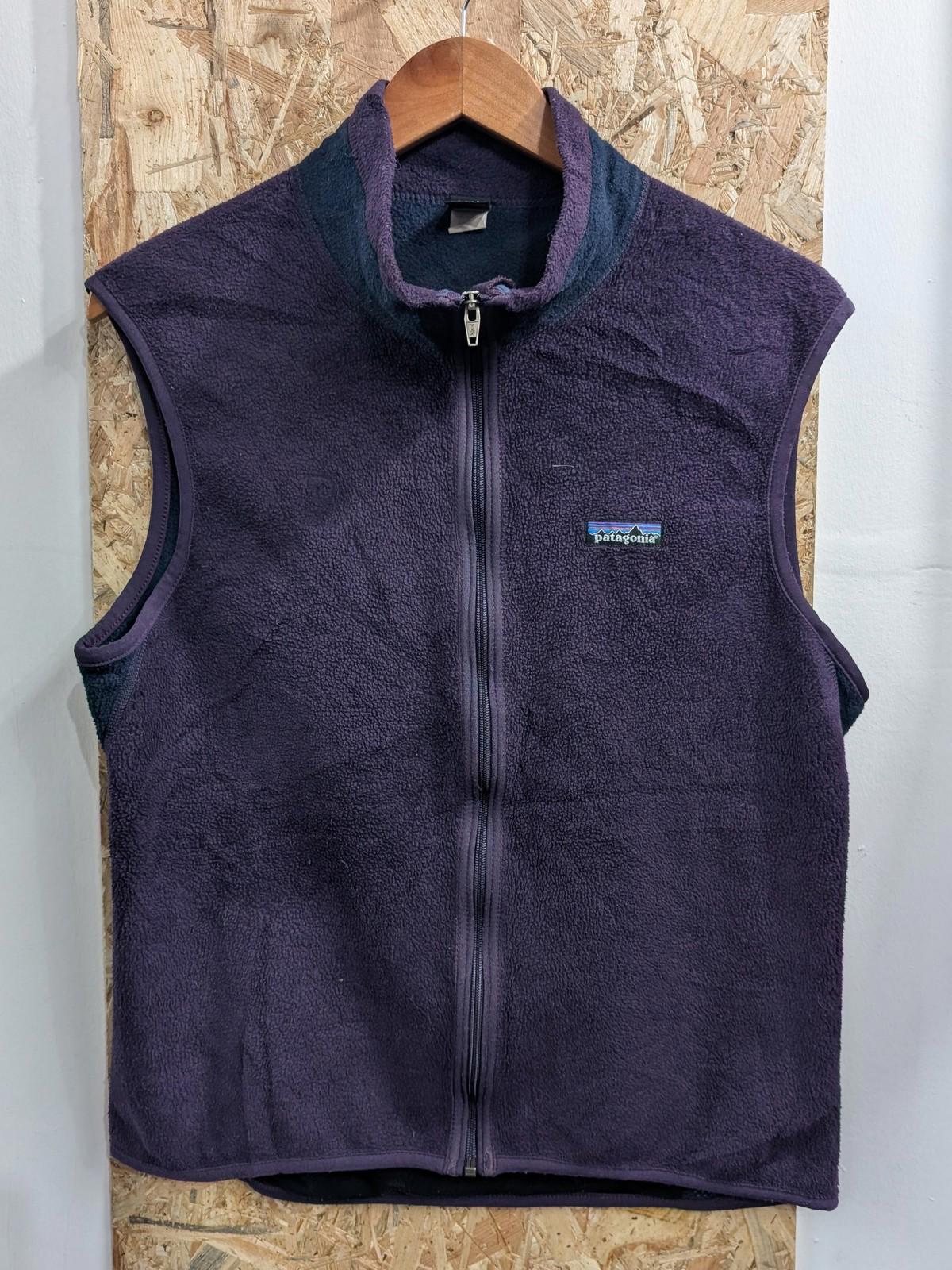 Patagonia Fleece Vest Medium Women Sleeveless Full Zip Purple Gilet Hiking 90s