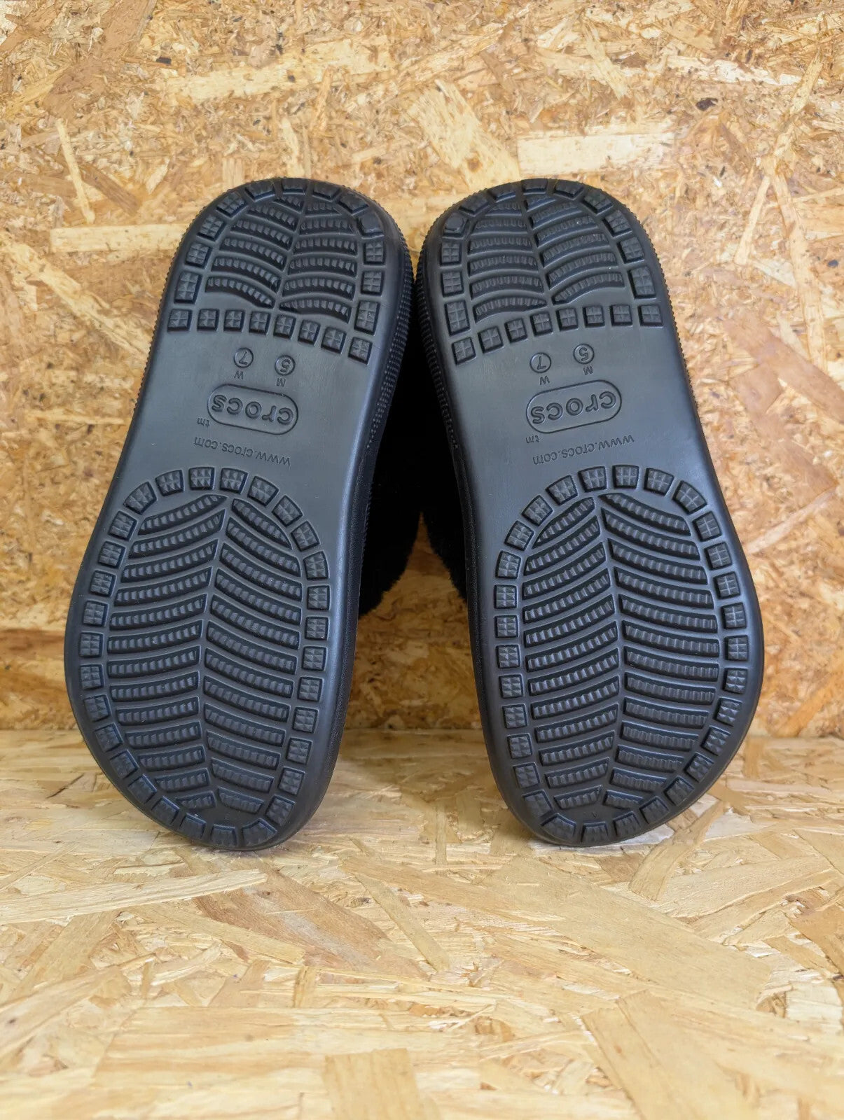 Crocs Furever Crush Clog Black M UK 5 W UK 7 High Platform Wedge Sole Lined