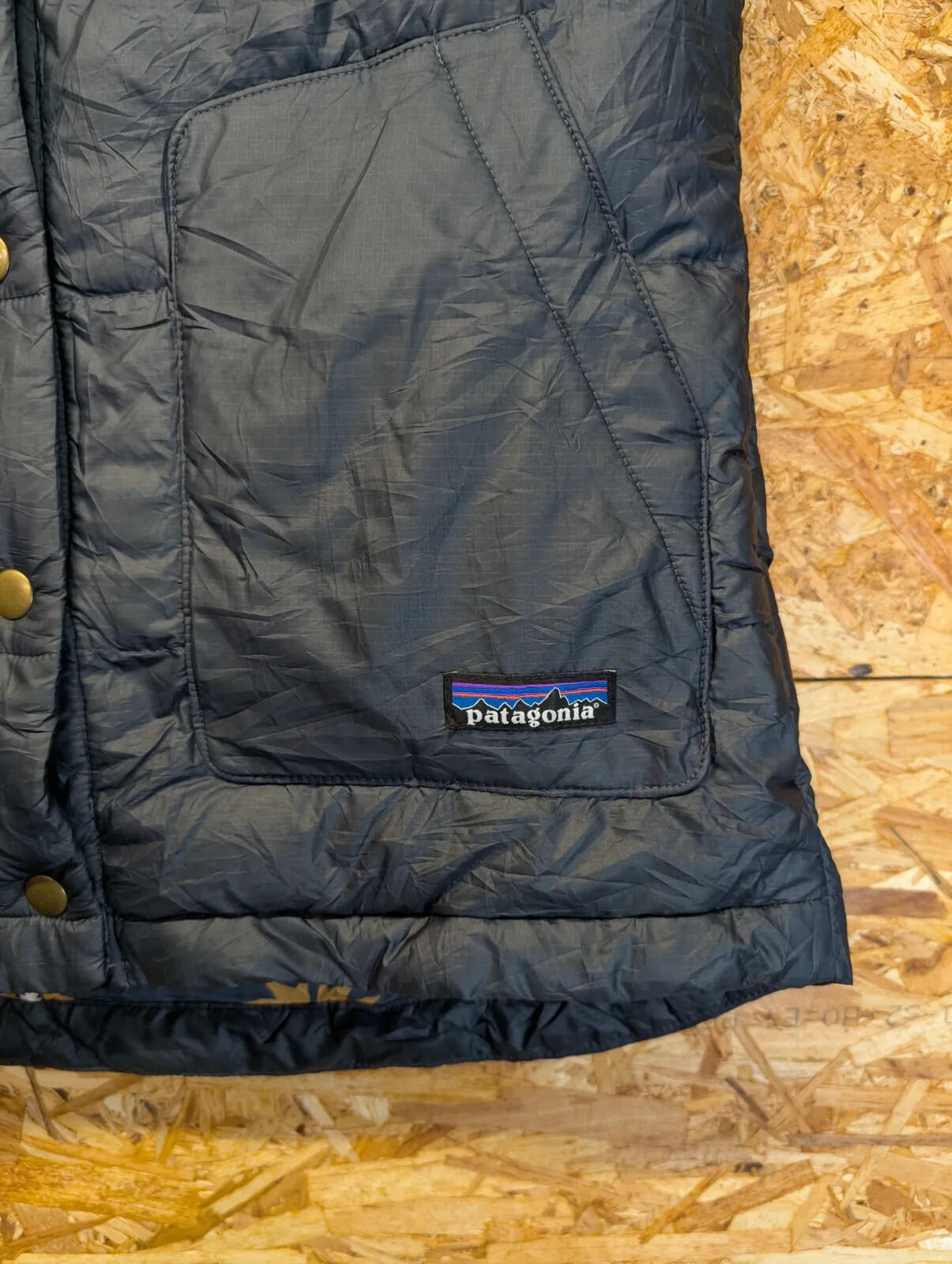 Patagonia Hooded Puffer Gilet Womens XS Navy Blue Burgundy Down Feather Fill
