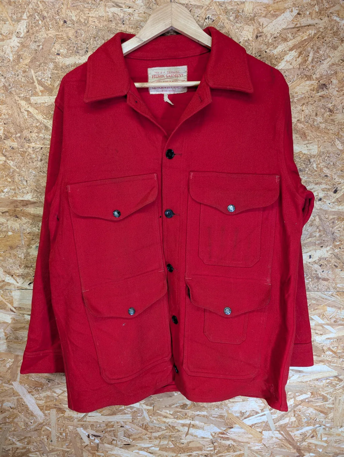 Filson Mackinaw Wool Cruiser Jacket Men Medium Red USA Union Made Vintage 60s