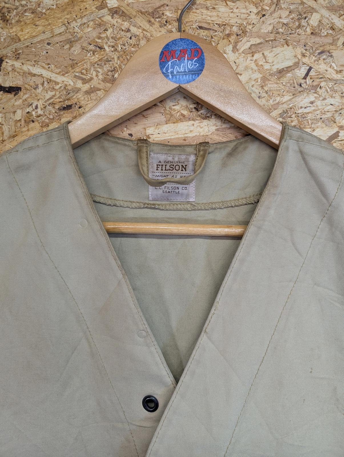 Filson Dry Cloth Vest Large Gilet Beige Made In USA Canvas Body Warmer Tin Cloth