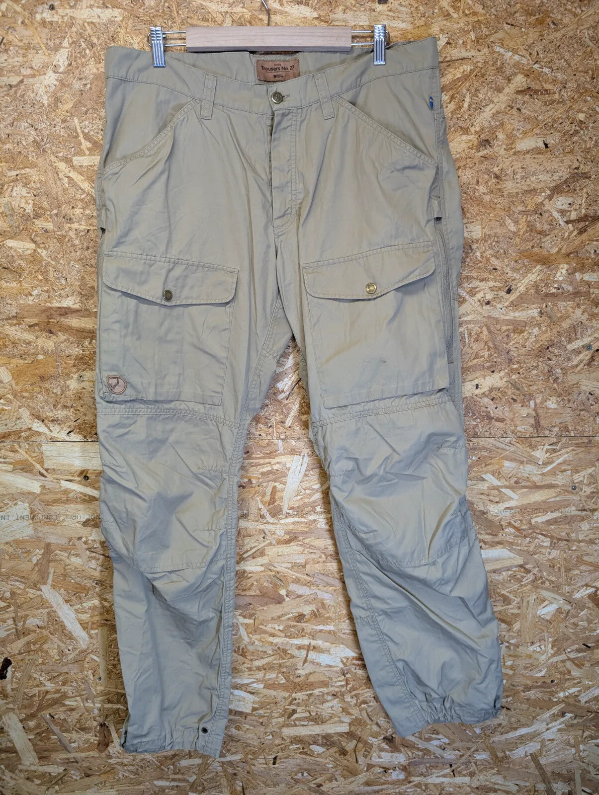 Fjallraven G1000 No27 Cargo Trousers W36 L32 Beige Wax Cotton Hiking Walking