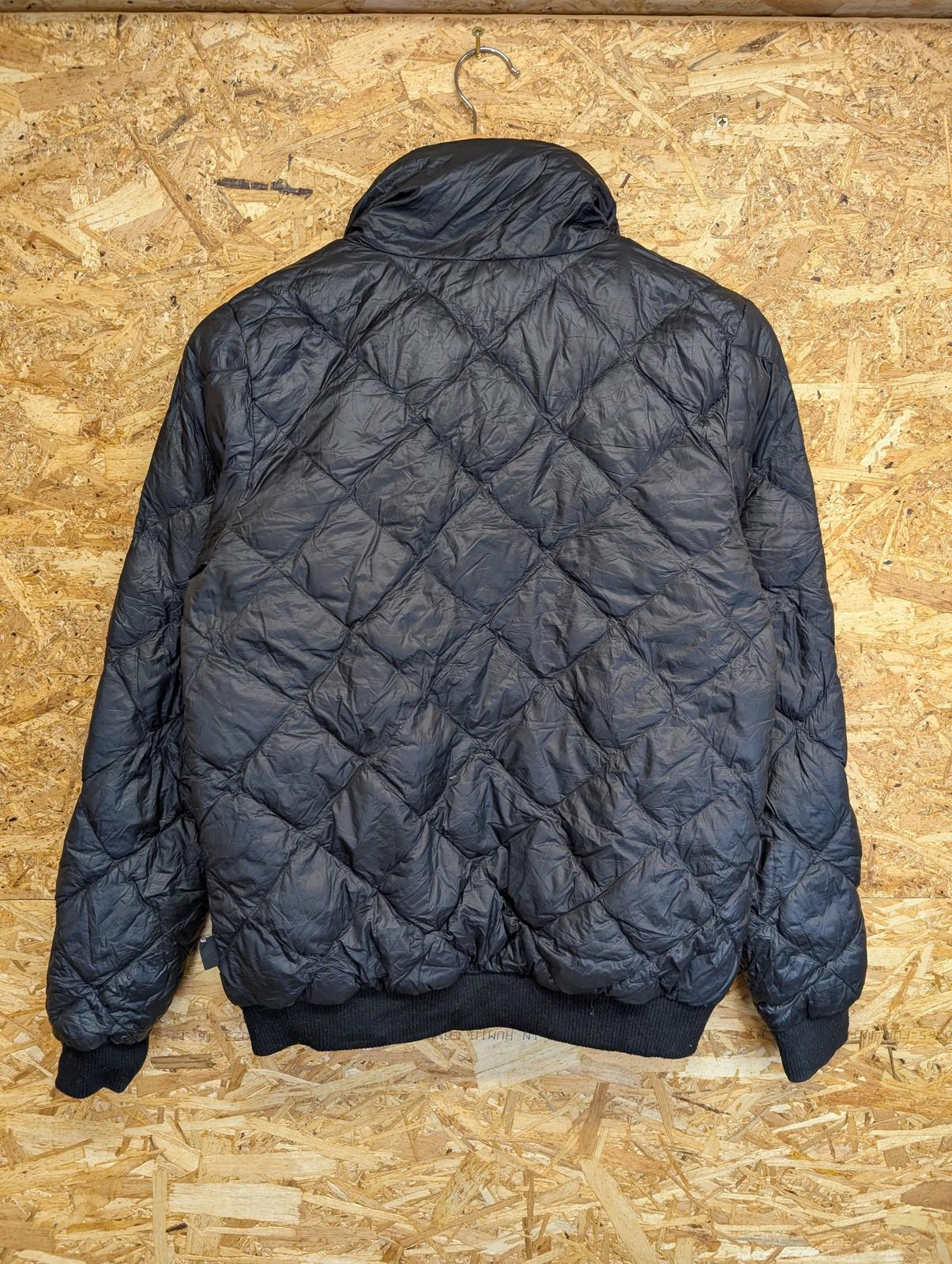 Patagonia Prow Bomber Jacket Small Women Puffer Quilted Black Duck Feather Zip