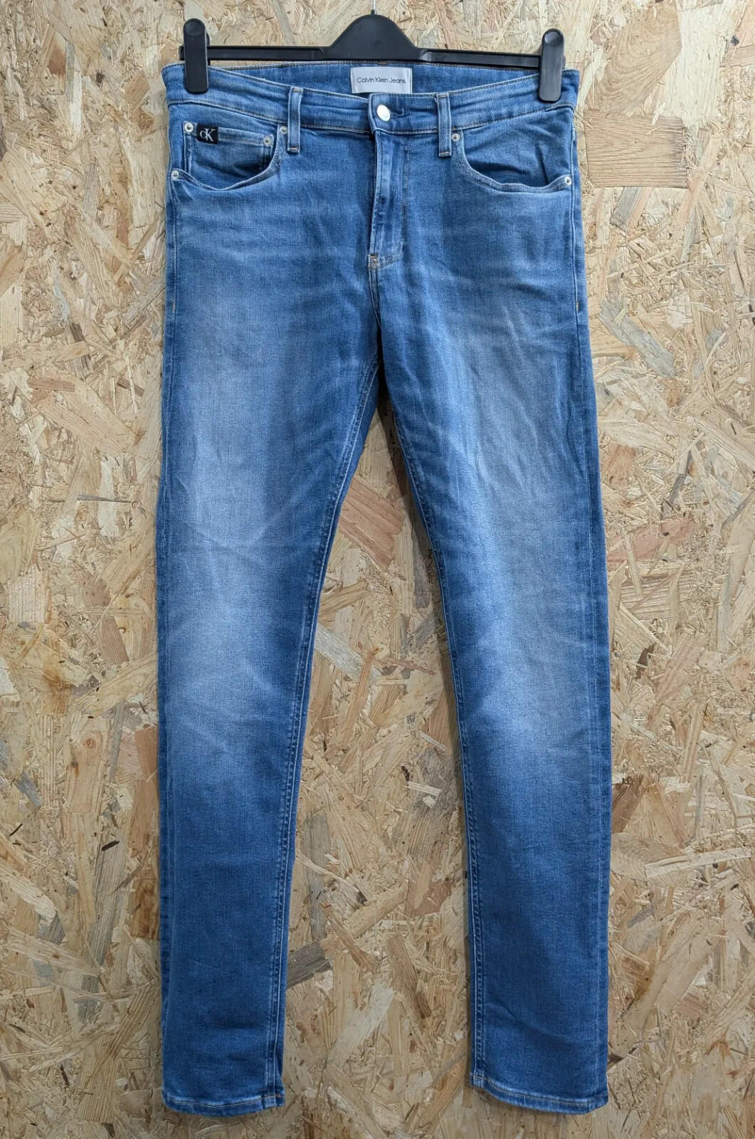 Calvin Klein Jeans CK Slim Mens W32 L34 Mid Blue Wash Denim Zip Fly Straight Leg