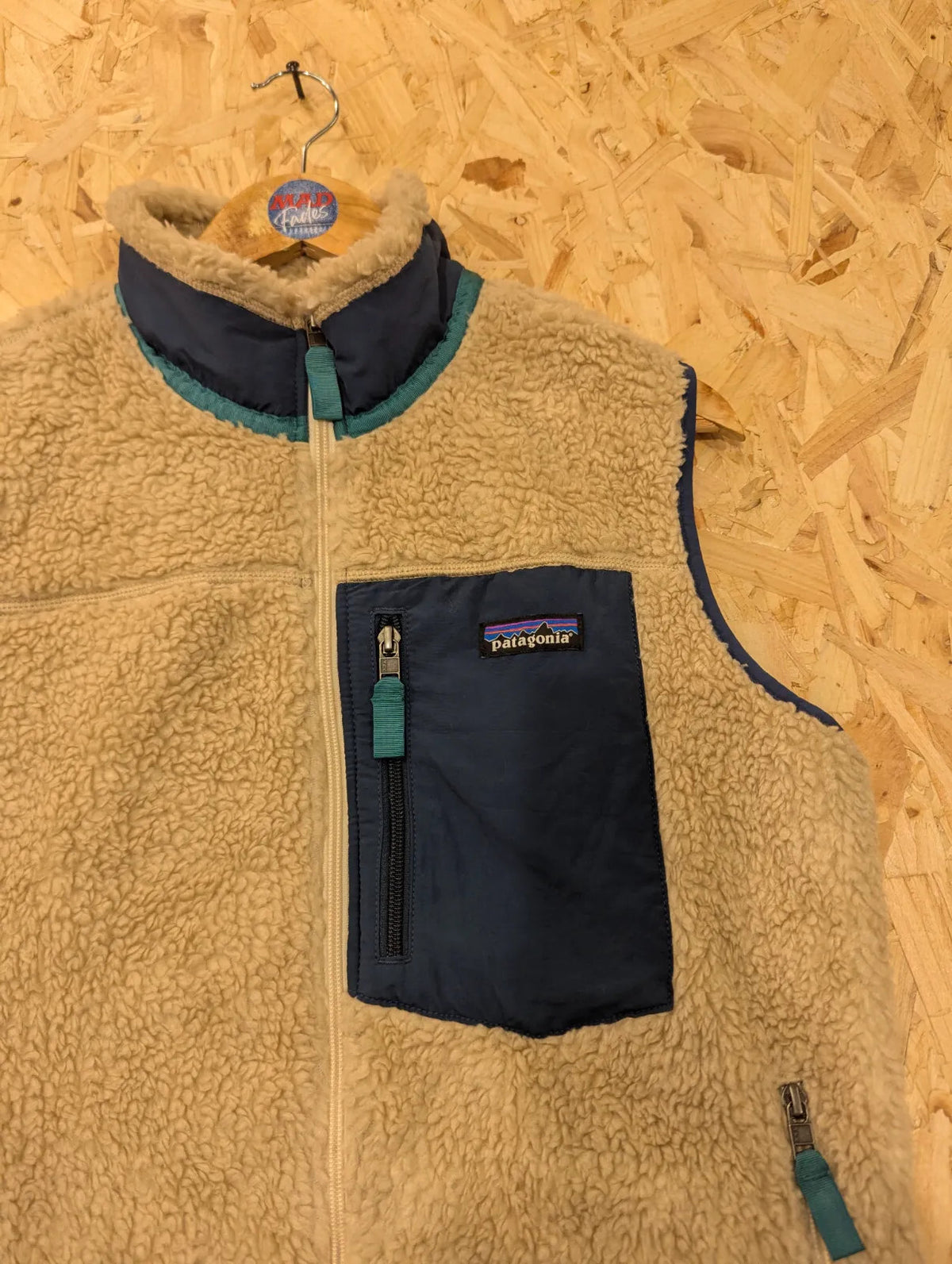 Patagonia Retro-X Fleece Gilet Mens Large Oatmeal Beige Navy Vest Deep Pile