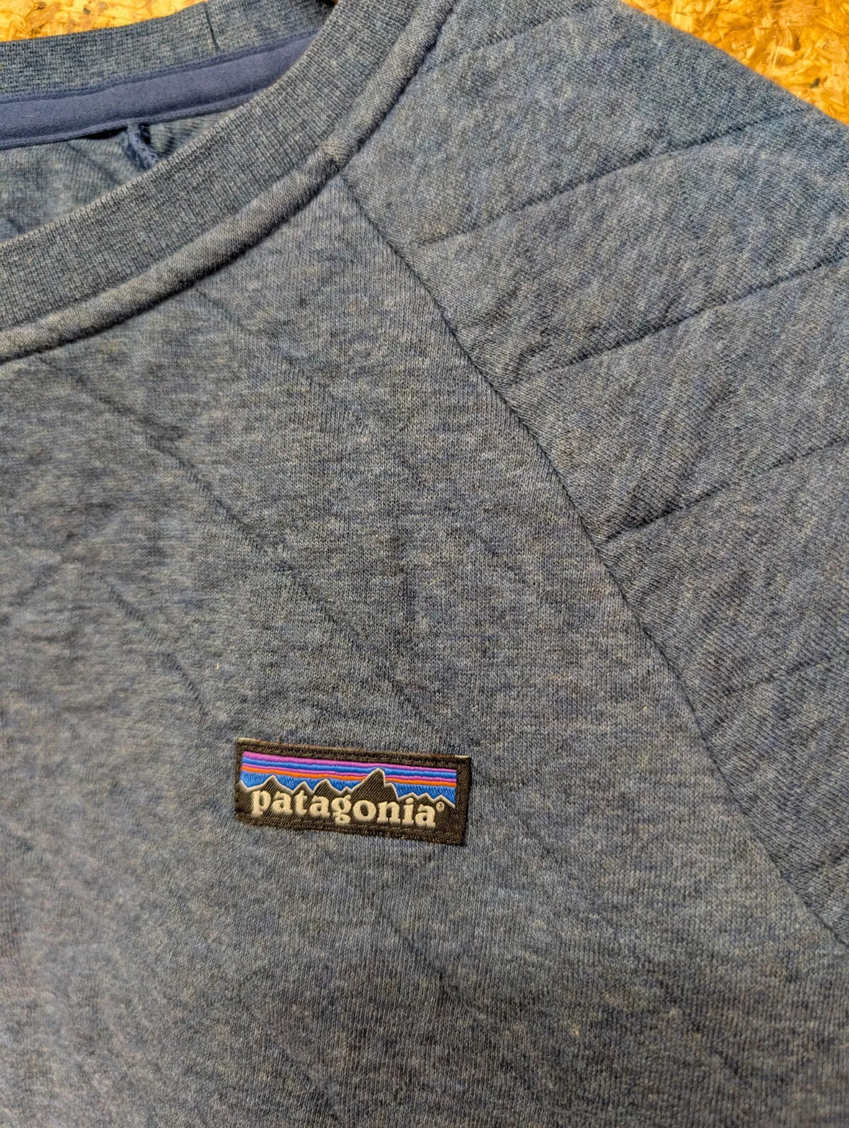 Patagonia Crewneck Sweatshirt Womens Small Blue Quilted Organic Cotton Pullover
