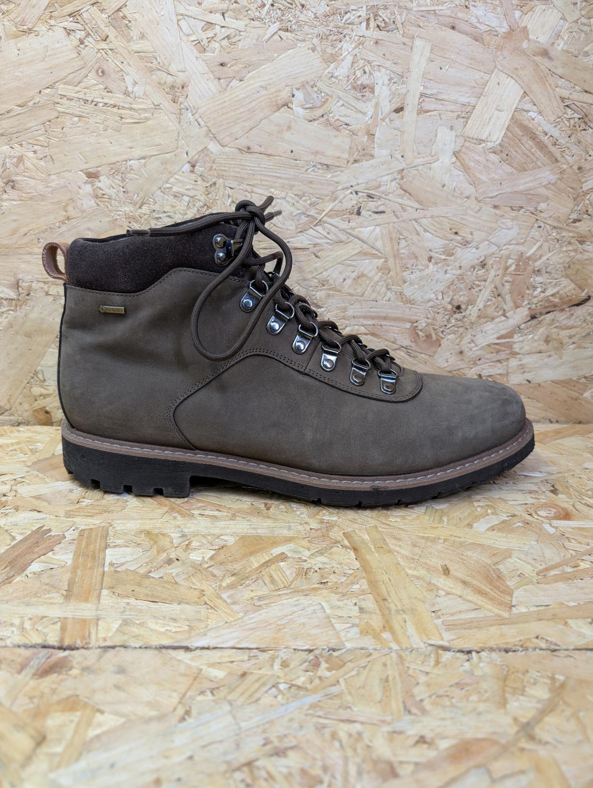 Clarks Gore-Tex Leather Boots Size UK 10 EU 44 Batcombe Alp Nubuck Dark Brown