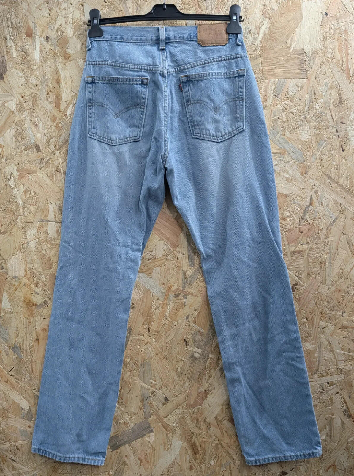 Vintage Levis 505 Jeans Mens W28 L32 Light Blue Denim Lower Rise USA Made 80s