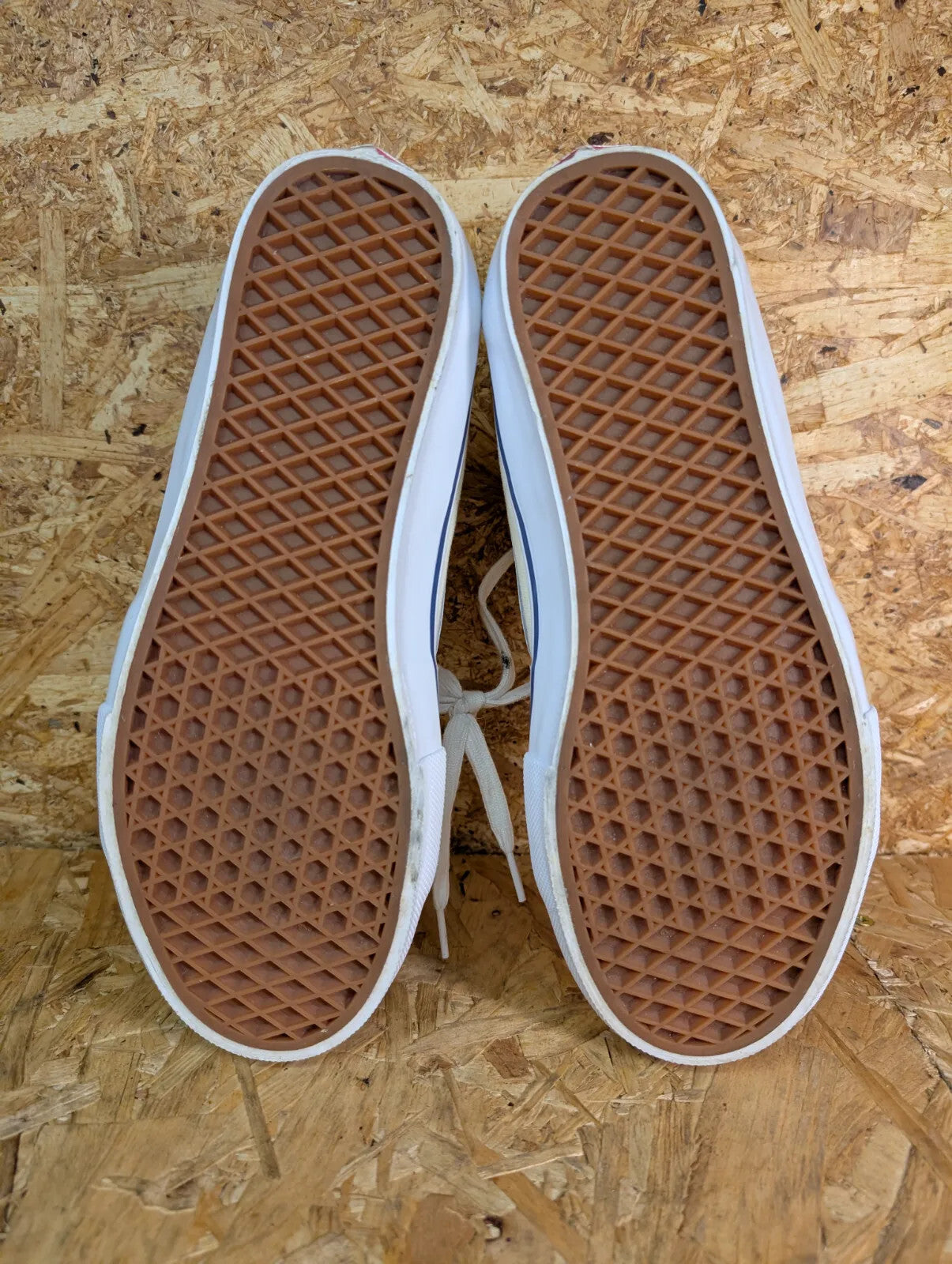Vans High Top Trainers UK9.5 Cream Canvas Suede Logo Skateboarding Streetwear