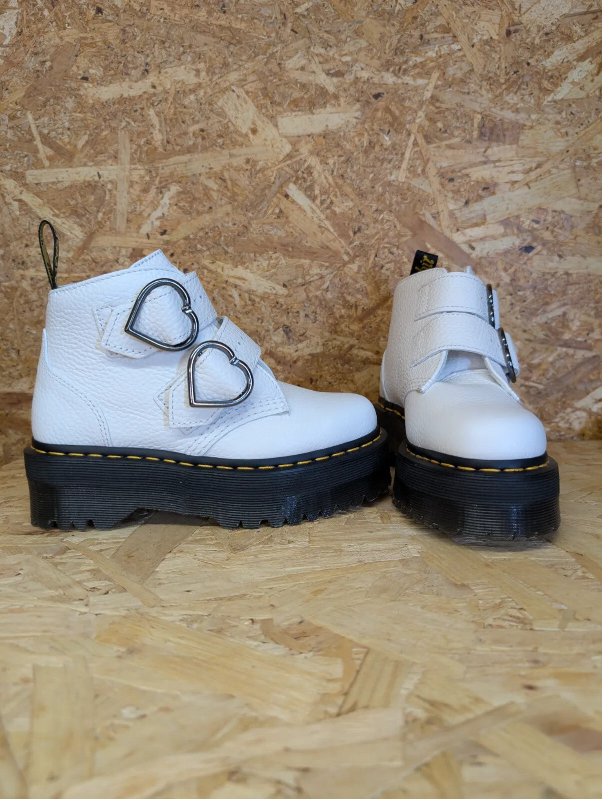 Dr Martens Devon Heart Platform Ankle Boots Women UK 3 White Leather Full Grain