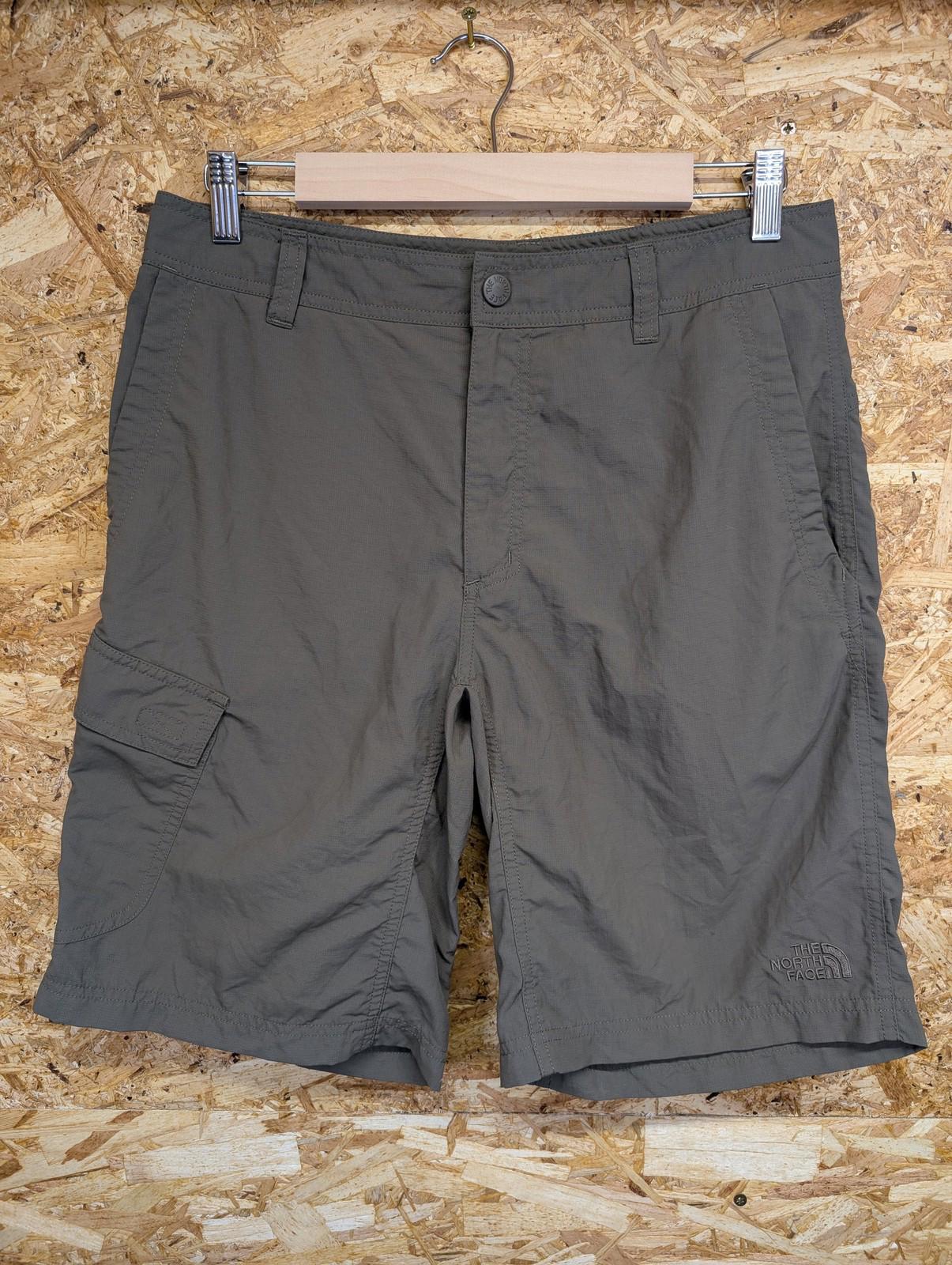 The North Face Cargo Shorts Men 32 Outdoor Nylon Green Casual Utility