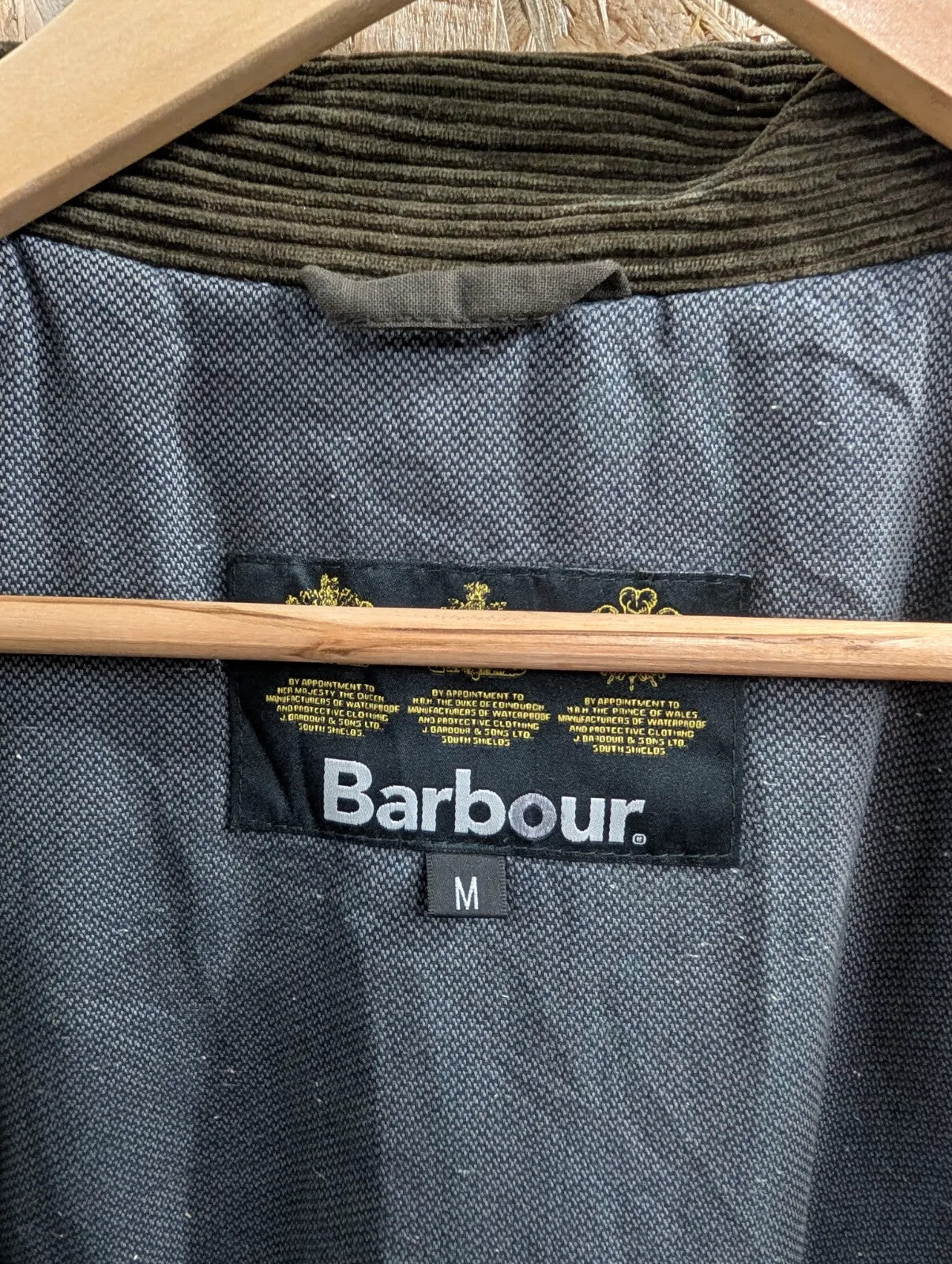 Barbour Sark Jacket Mens Medium Olive Green Waxed Cotton Quilted Cord Collar