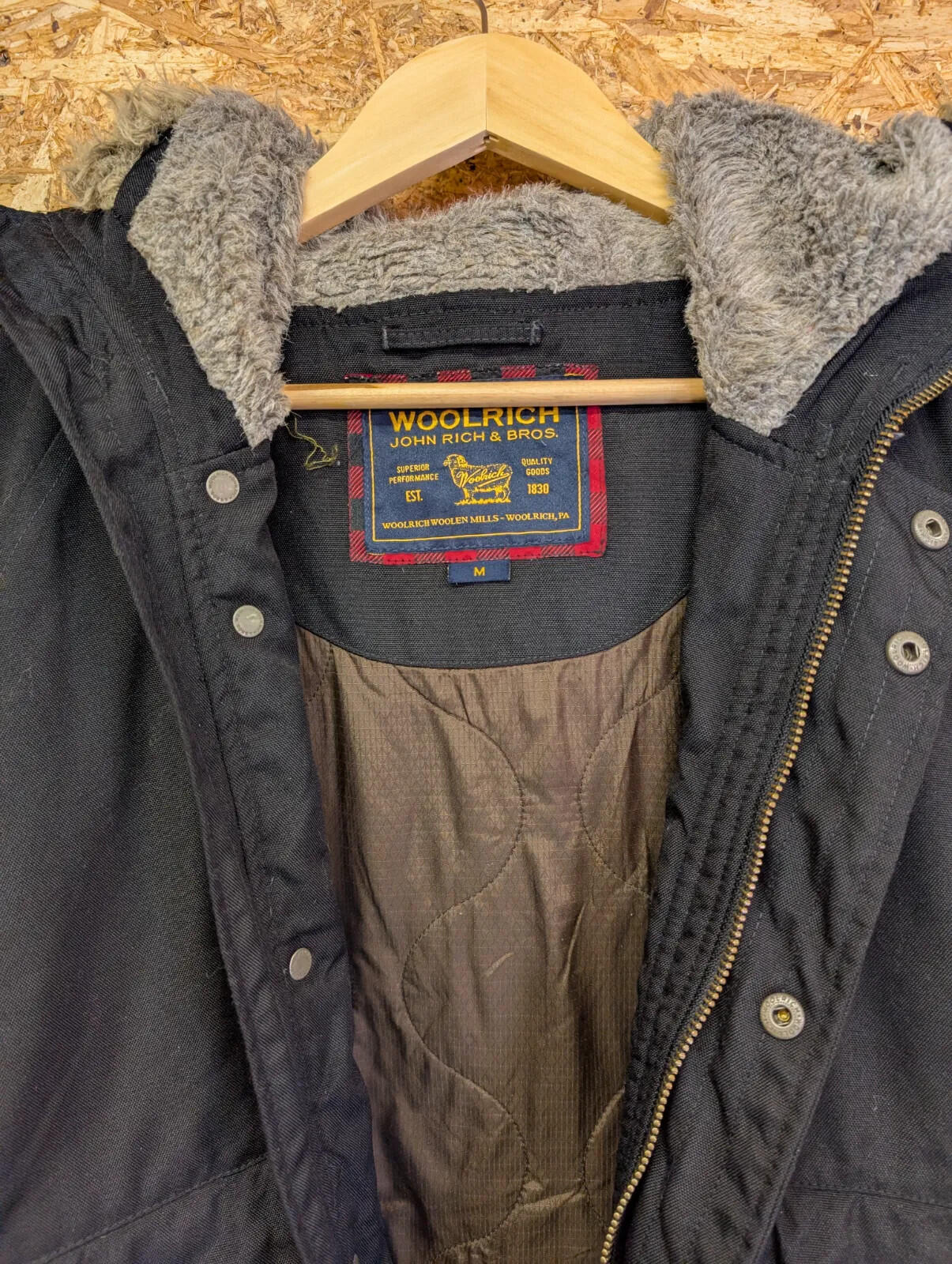 Woolrich Hooded Bomber Jacket Mens Medium Black Thermolite Canvas Fleece Snorkel