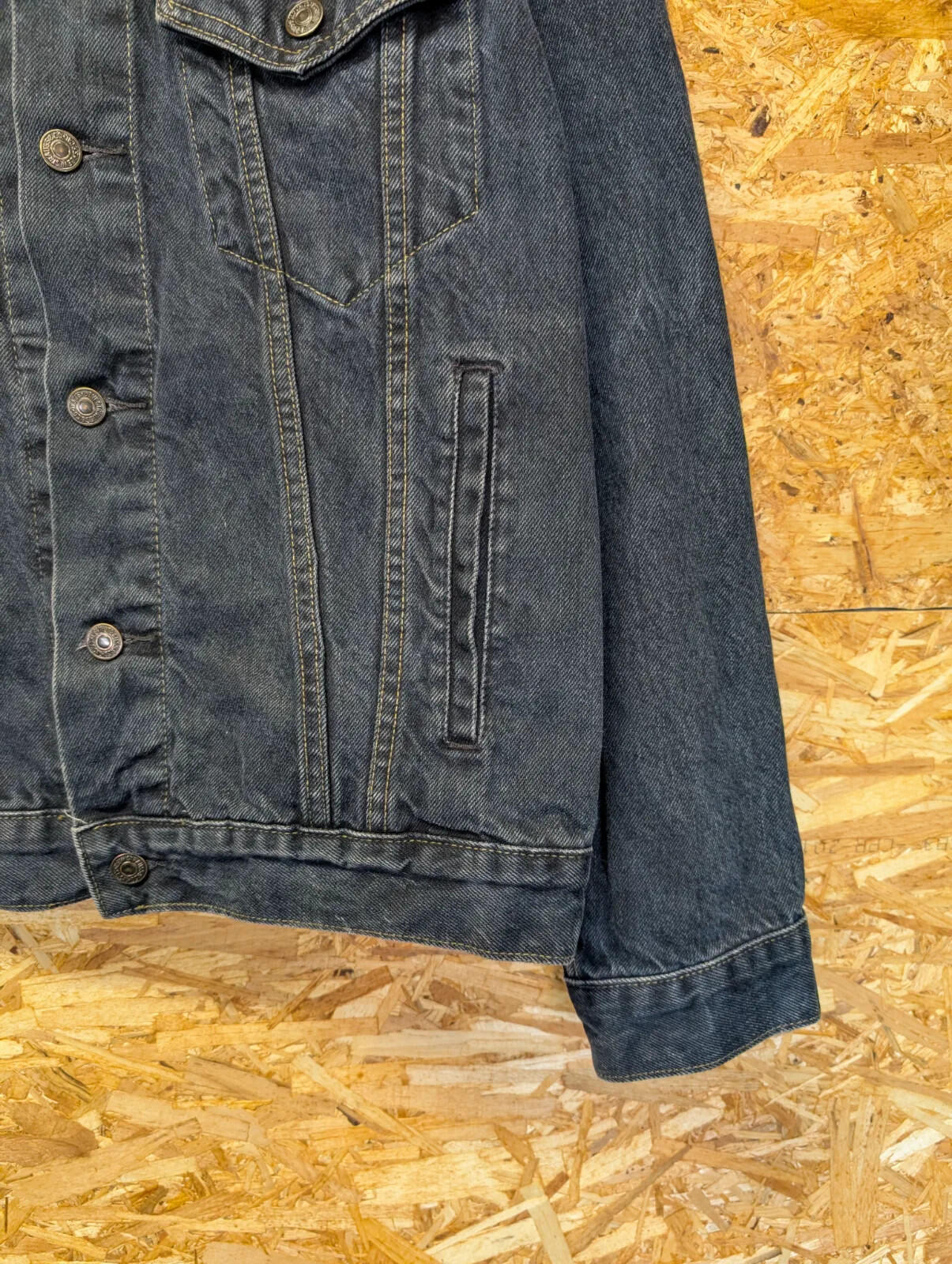 Vintage Levis Denim Trucker Jacket Mens Large Dark Navy Blue Relaxed Fit 90s