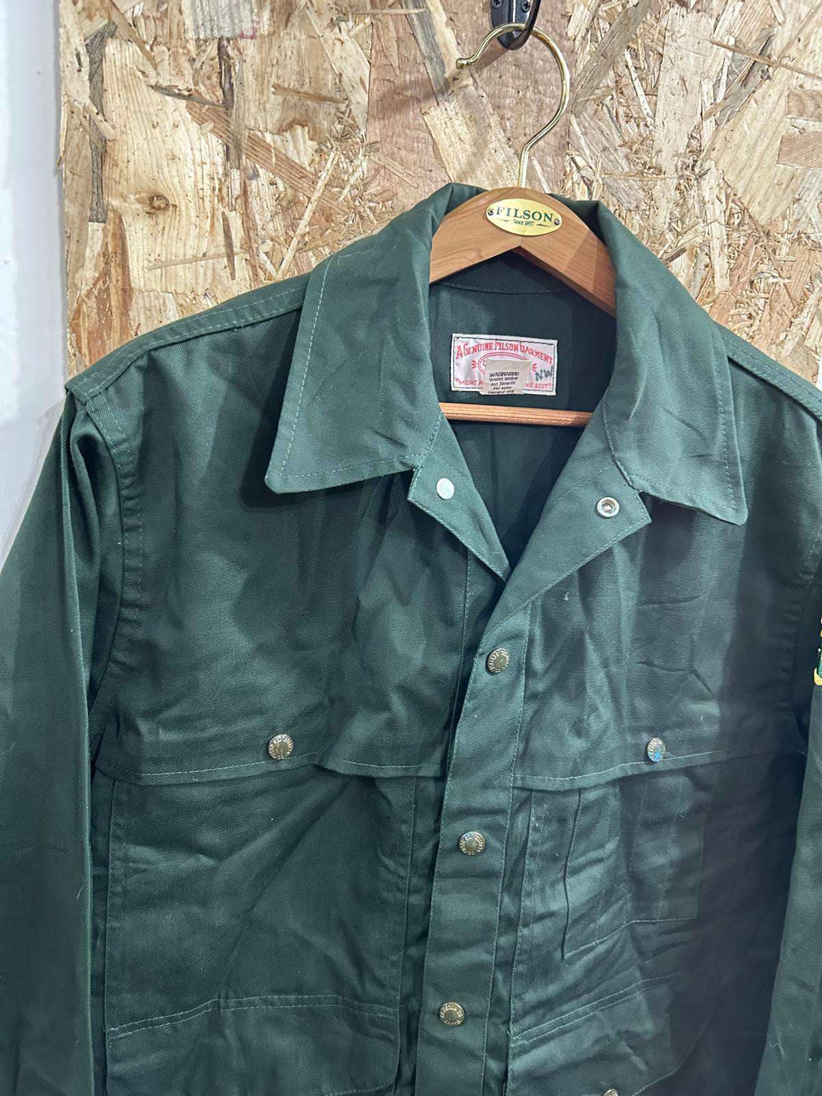 Filson Forest Service DOA Cloth Cruiser 40 Medium Jacket Green Made In USA