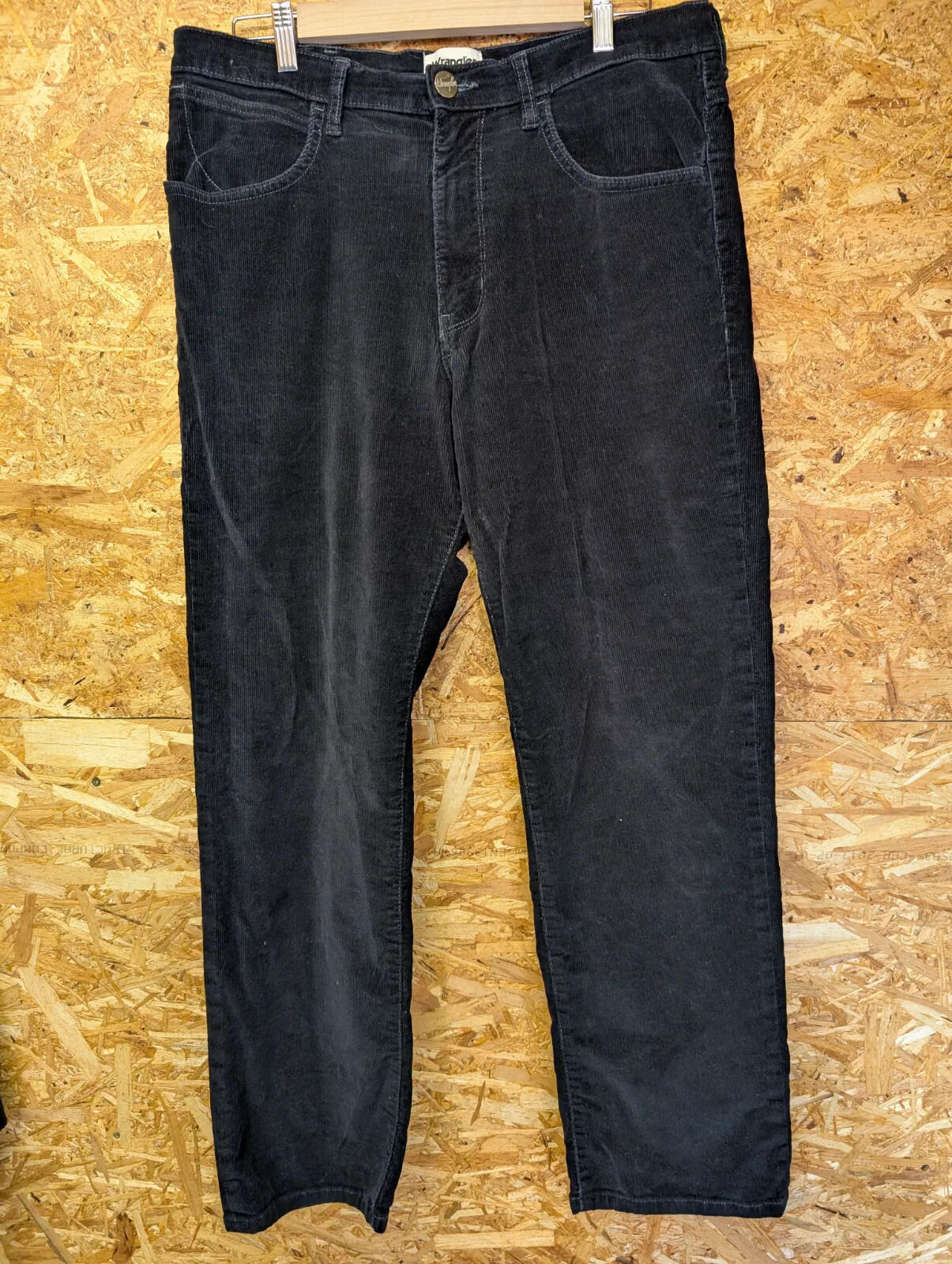 Wrangler Arizona Corduroy Jeans Mens W34 L30 Black Cotton Straight Leg Zip Fly