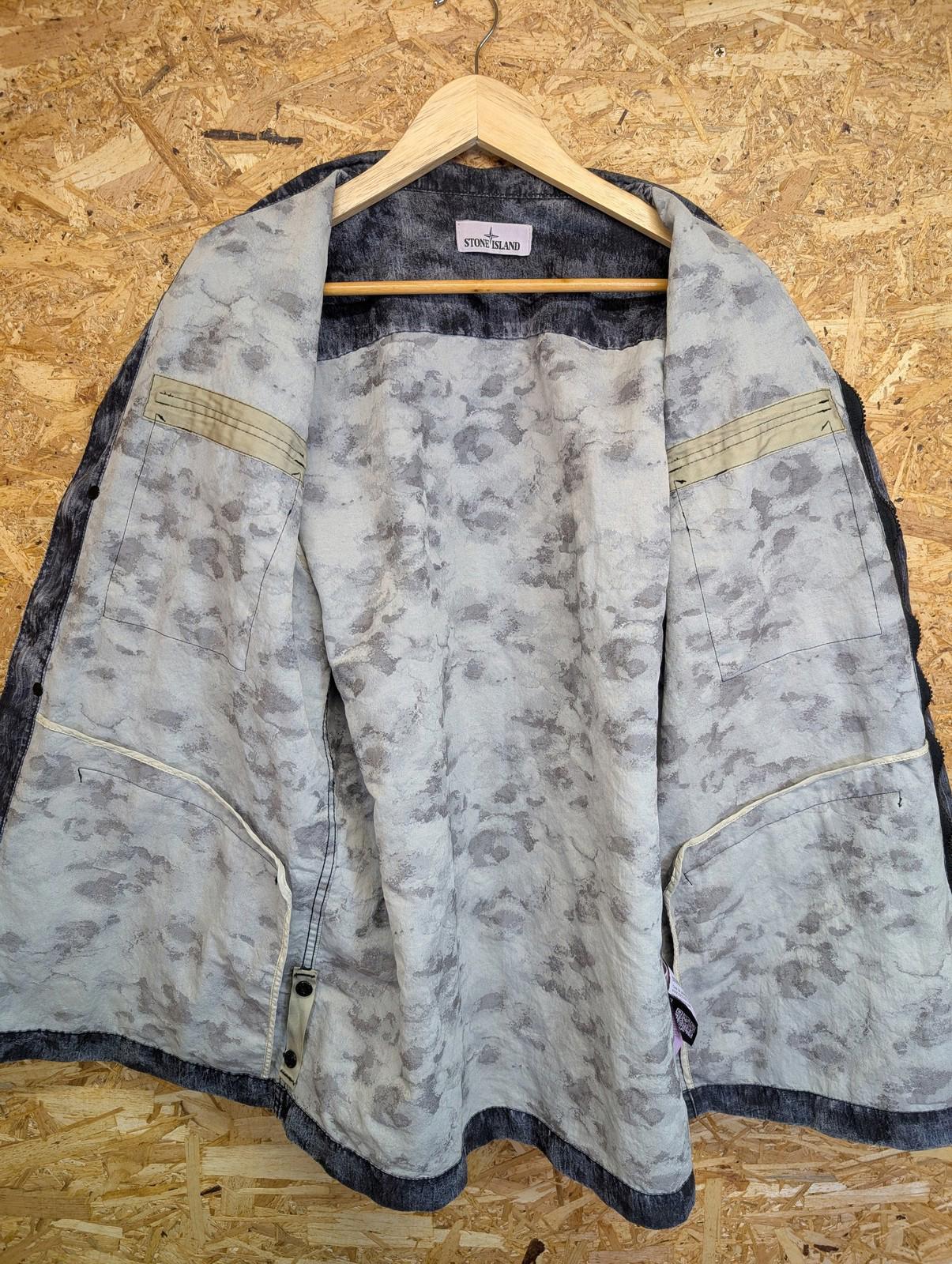 Stone Island Centre-Badge Shirt XL Men Acid Camouflage Short Sleeve 2016 Button