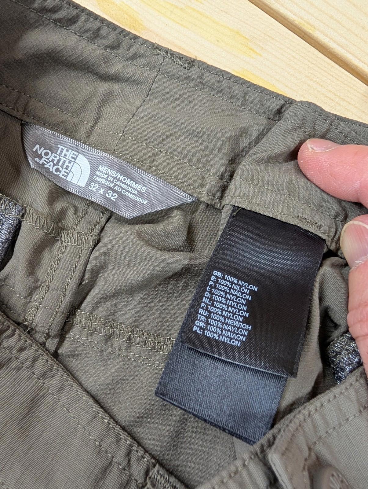 The North Face Cargo Shorts Men 32 Outdoor Nylon Green Casual Utility