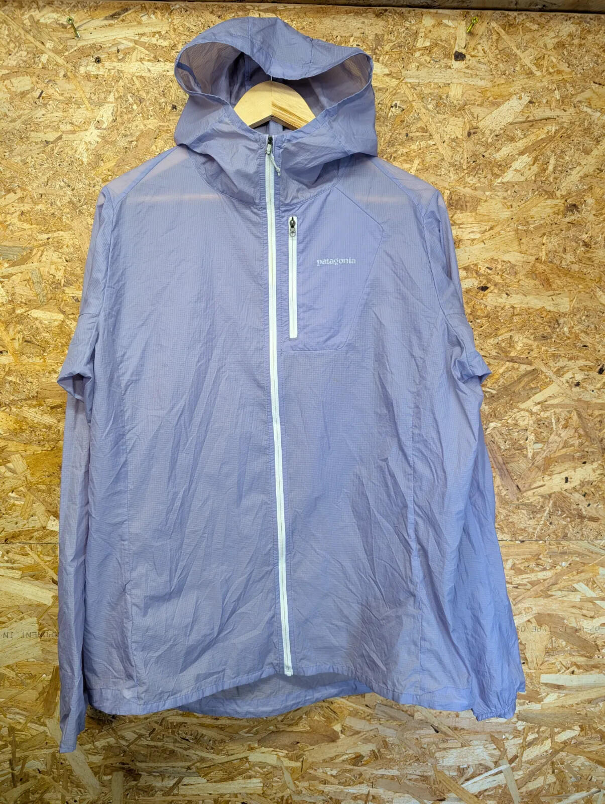 Patagonia Hooded Windbreaker Jacket Womens XL Purple Ripstop Lightweight Zip Gym