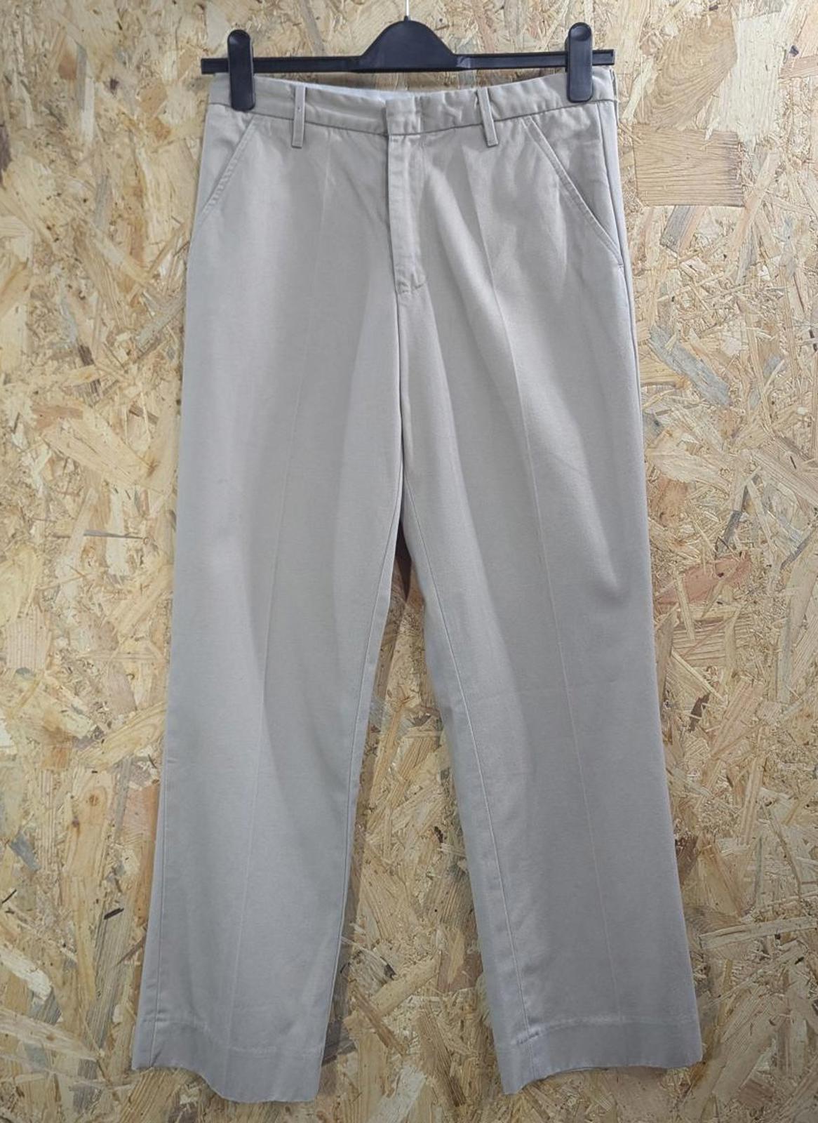 Levis Sta-Prest Chino Trousers W30 L30 Beige Straight Leg Centre-Creased Pants