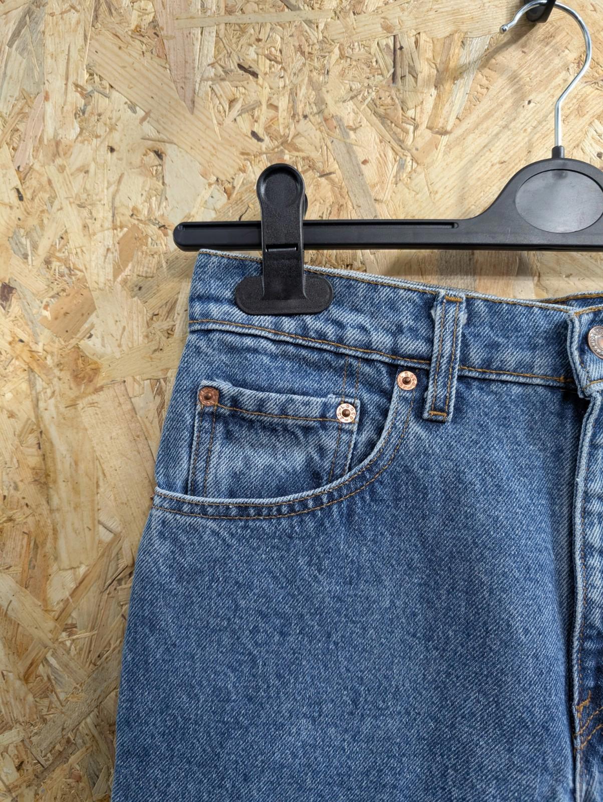 Levis 550 Jeans W28 L30 USA Made Vintage 90s Blue Denim Relaxed Fit Tapered Leg