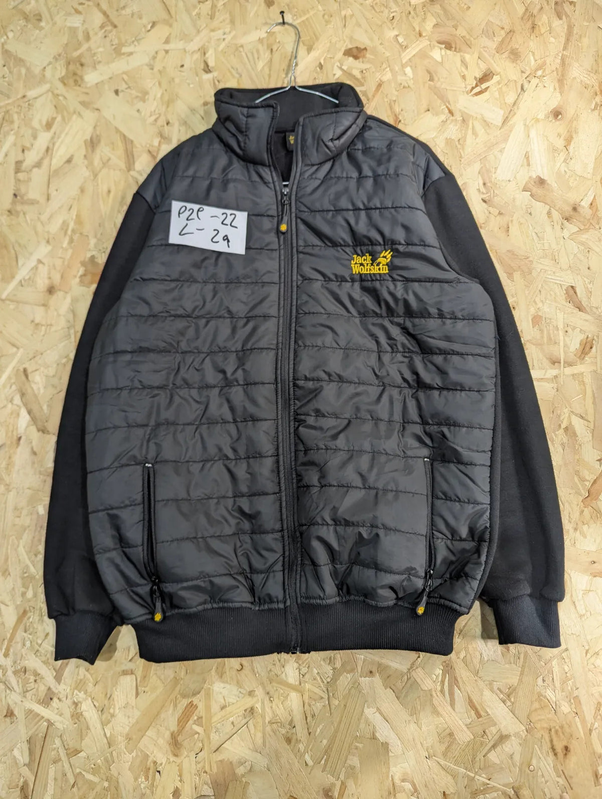 Jack Wolfskin Puffer Bomber Jacket Men Large Black Fleece Quilted Hiking Walking