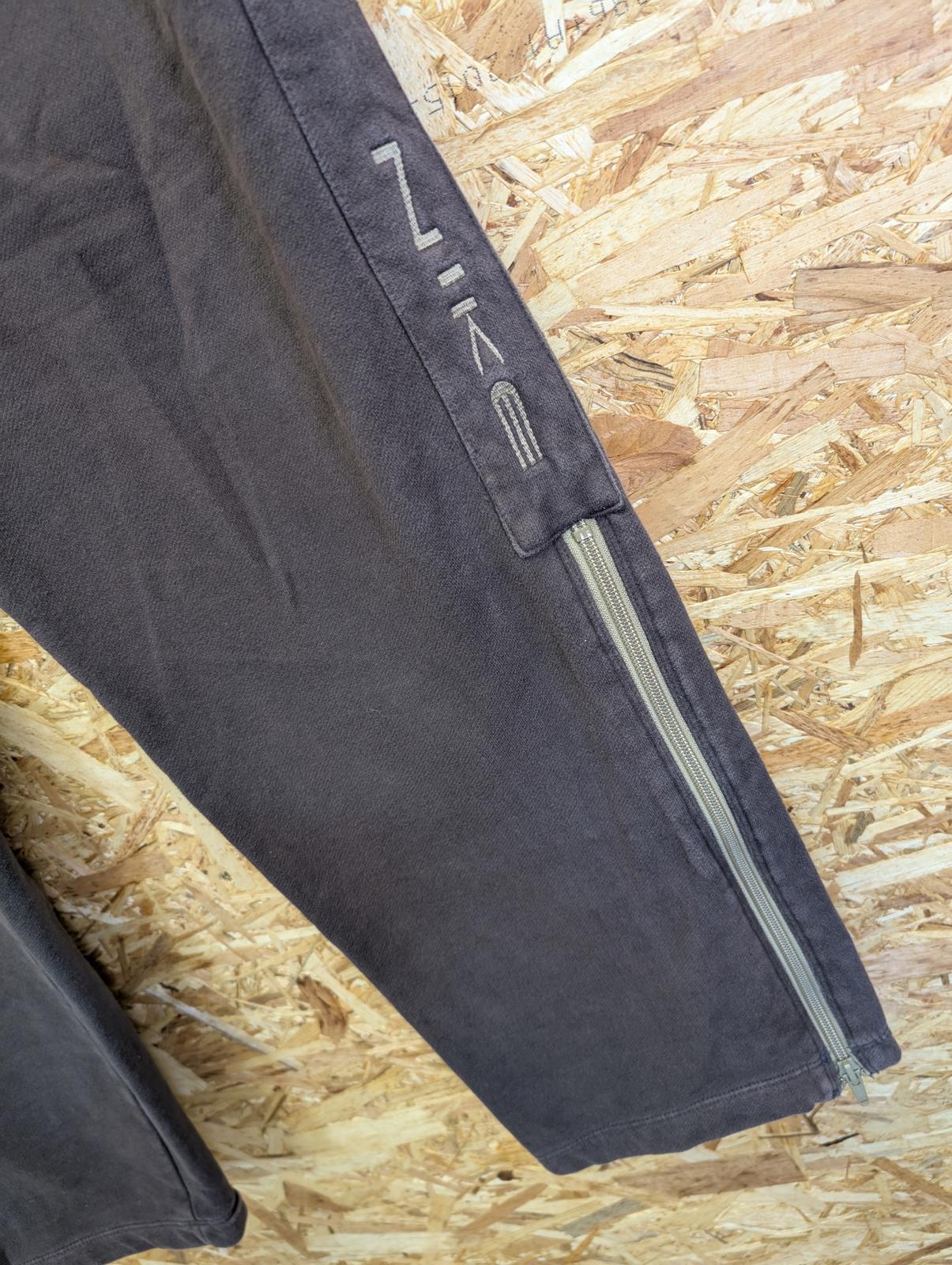 Nike Joggers Large Chocolate Brown Beige Vintage 90s Streetwear Zip Sides Y2K