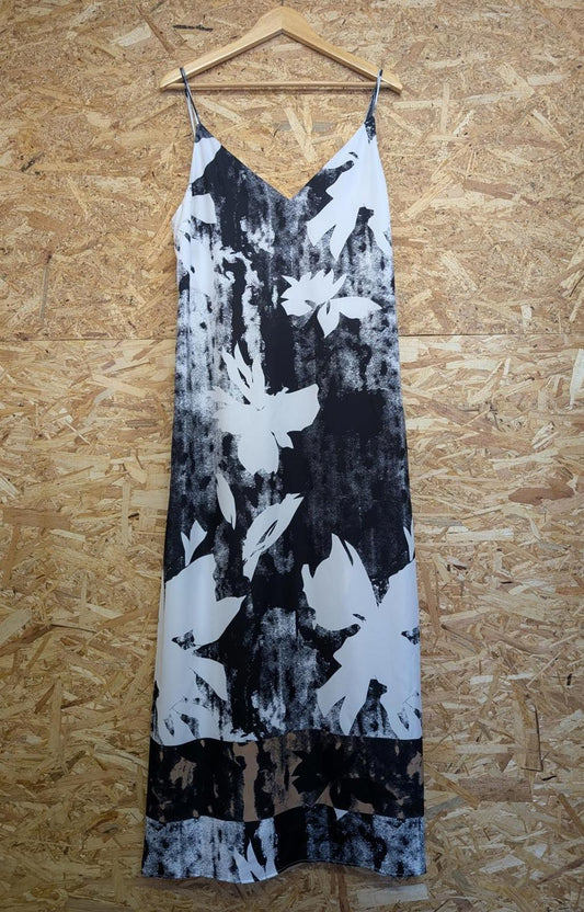 Calvin Klein CK Size M 12-14 Maxi Dress Recycled CDC Print Slip Dress