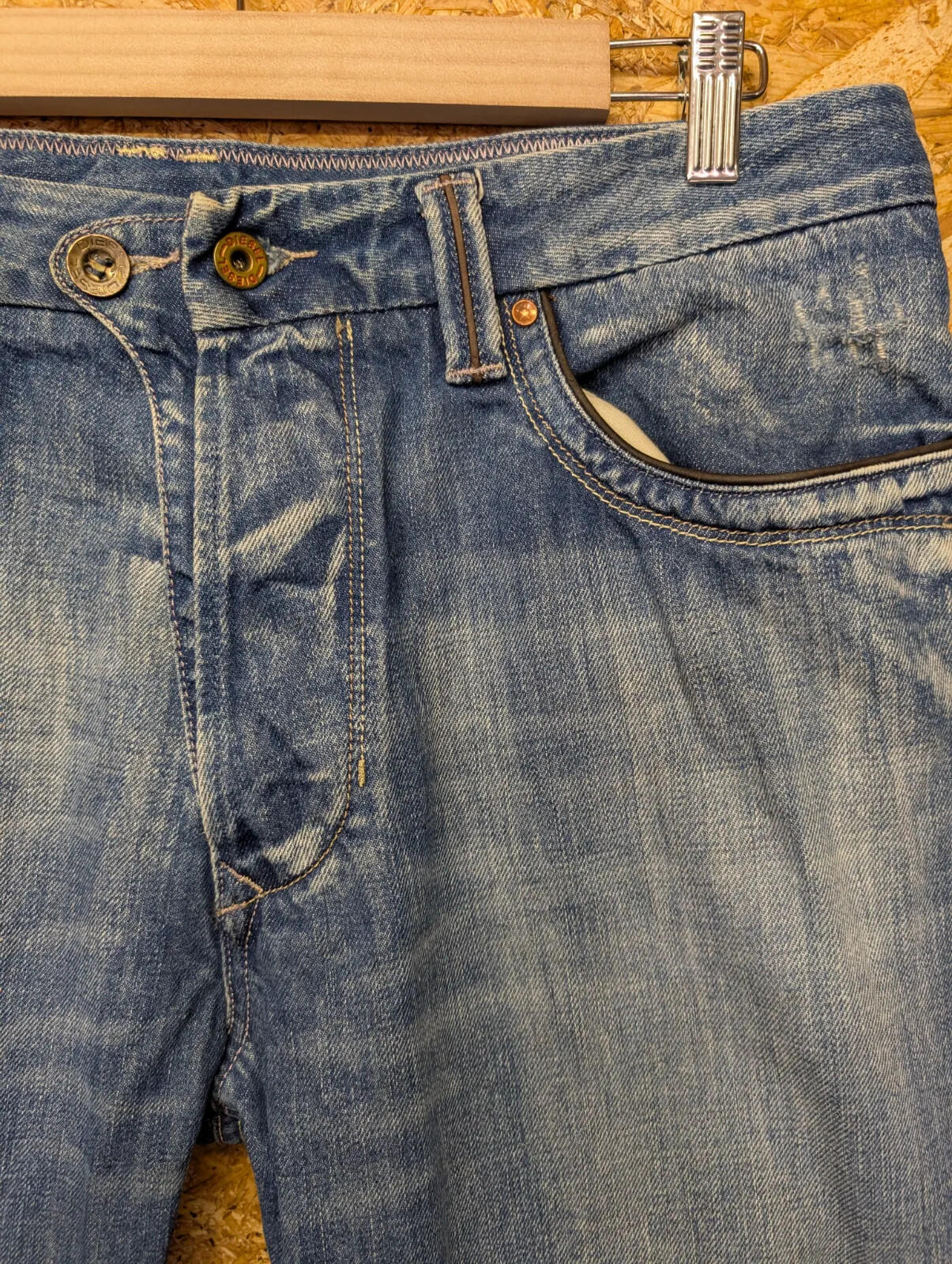 Diesel Arker FP Jeans Mens W34 L32 Blue Straight Leg Button Fly Made in Italy