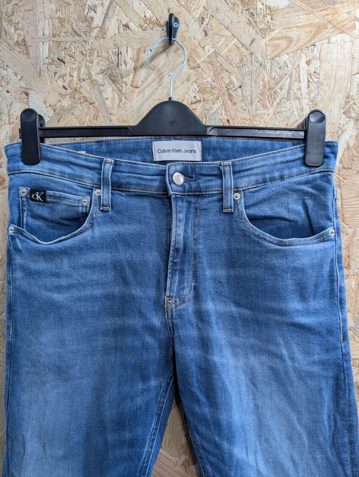 Calvin Klein Jeans CK Slim Mens W32 L34 Mid Blue Wash Denim Zip Fly Straight Leg