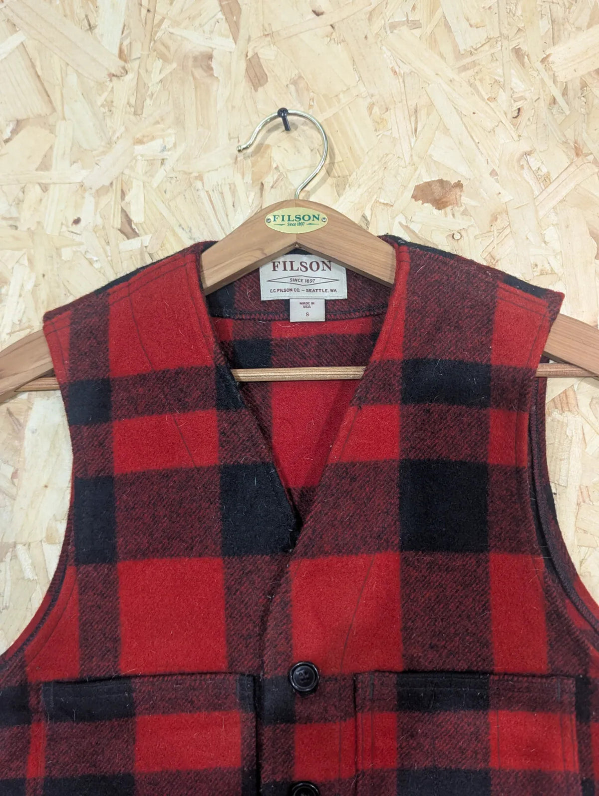 Filson Mackinaw Vest Mens Small Red Black Check Buffalo Heavy Wool USA Made