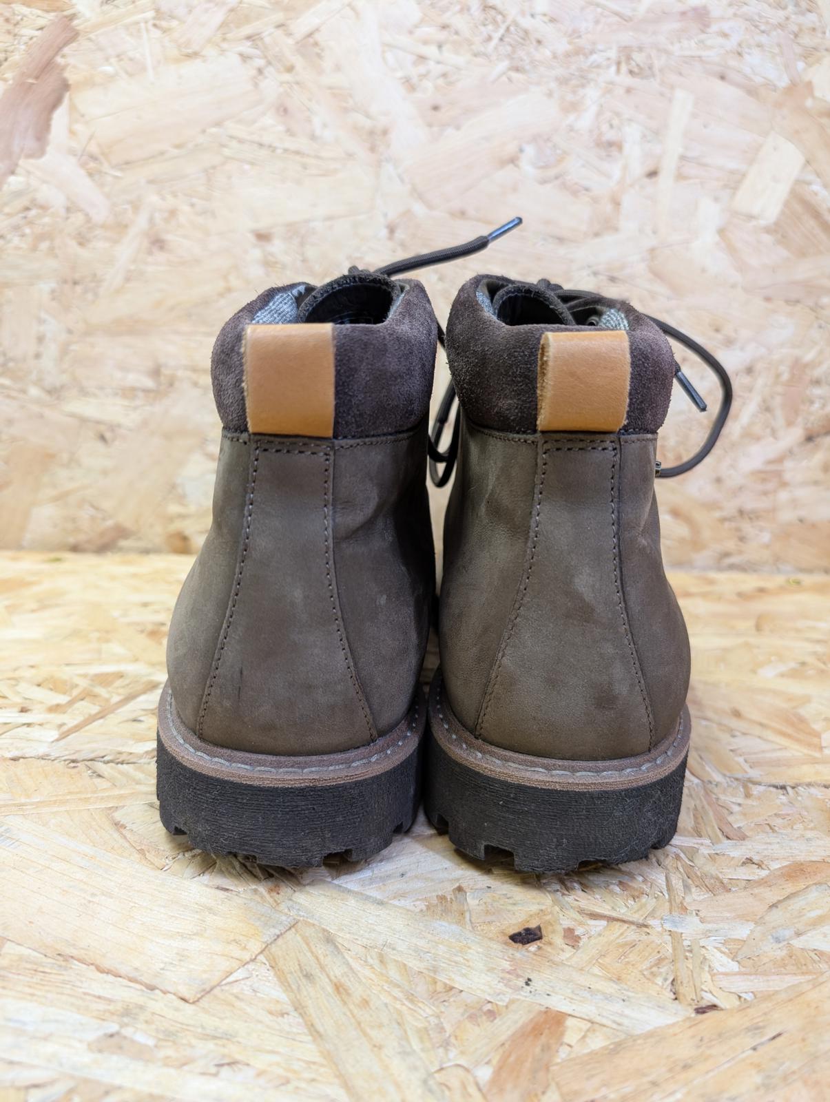 Clarks Gore-Tex Leather Boots Size UK 10 EU 44 Batcombe Alp Nubuck Dark Brown