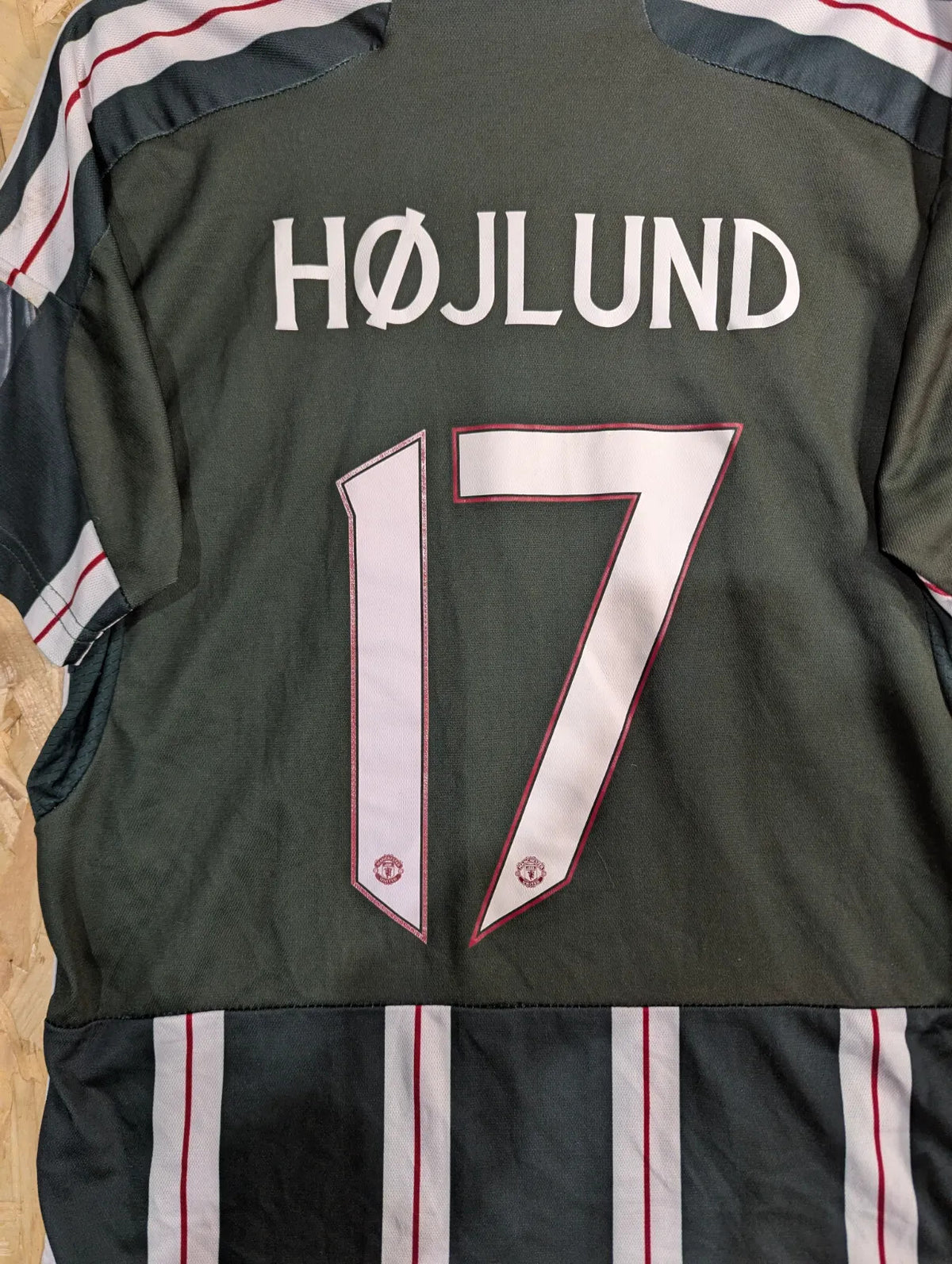 Manchester United Football Shirt Mens Small 2023/24 Third Adidas Hojlund 17