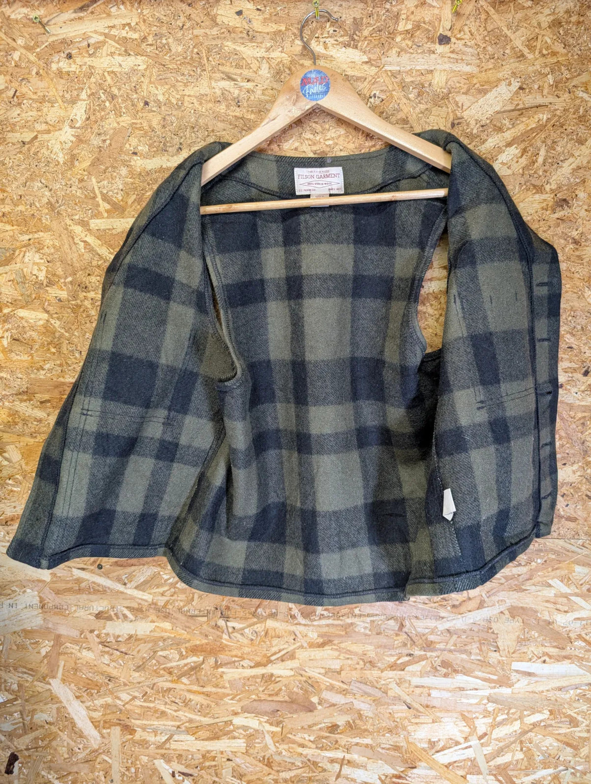 Filson Mackinaw Check Wool Vest Men Small 38 Green Black Gilet USA Pocket Plaid
