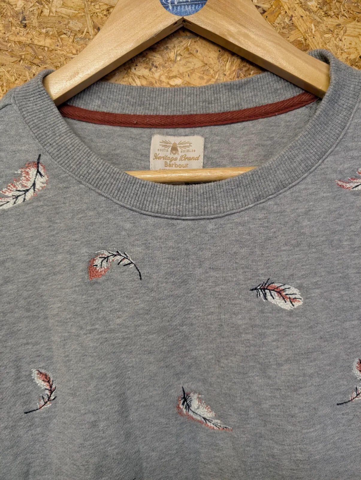Barbour Fell Sweatshirt Womens Size 10 Grey Cotton Feather Embroidery Crew