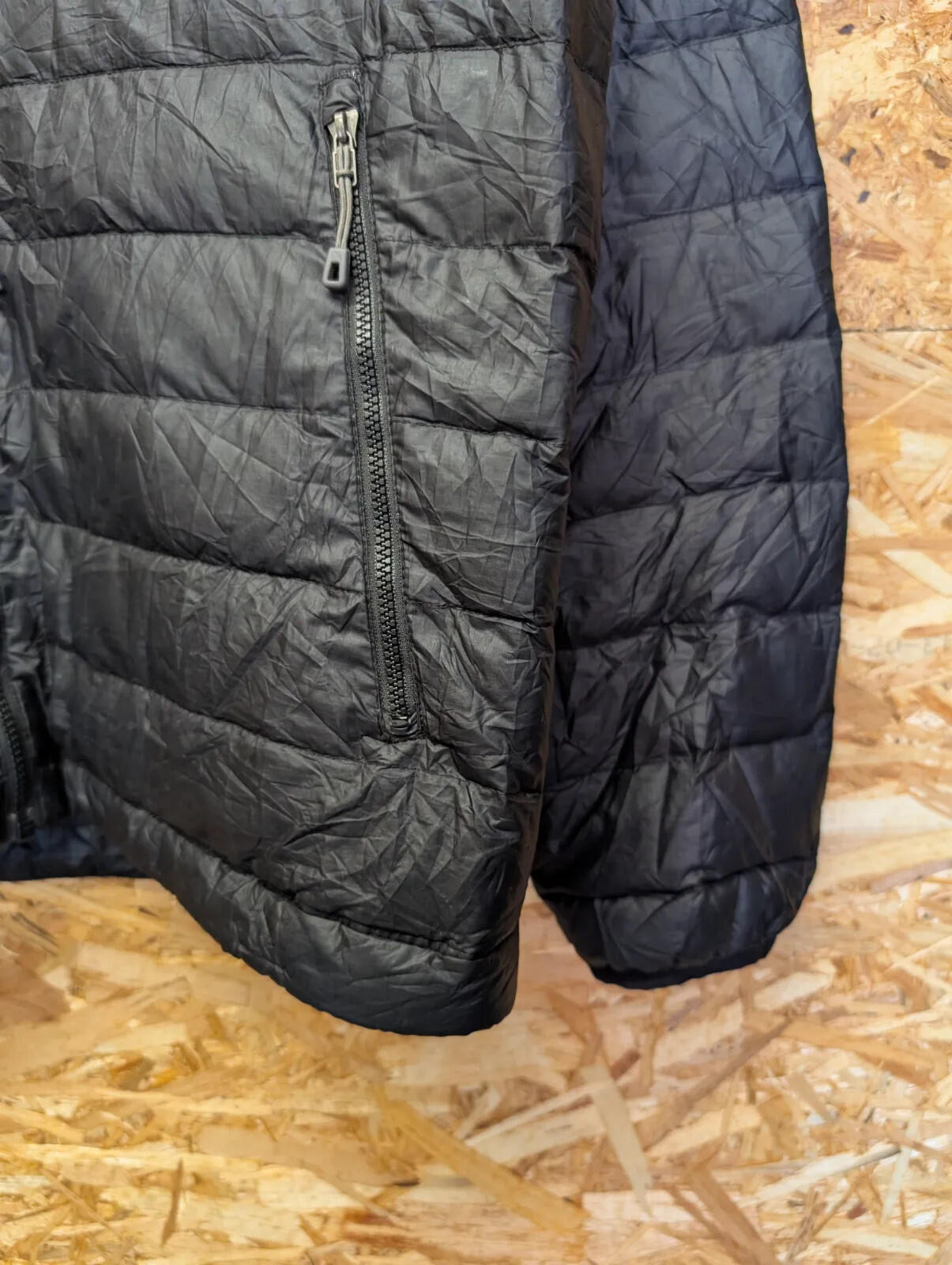 Patagonia Down Sweater Jacket Mens Medium Quilted Black Puffer Full Zip Layer