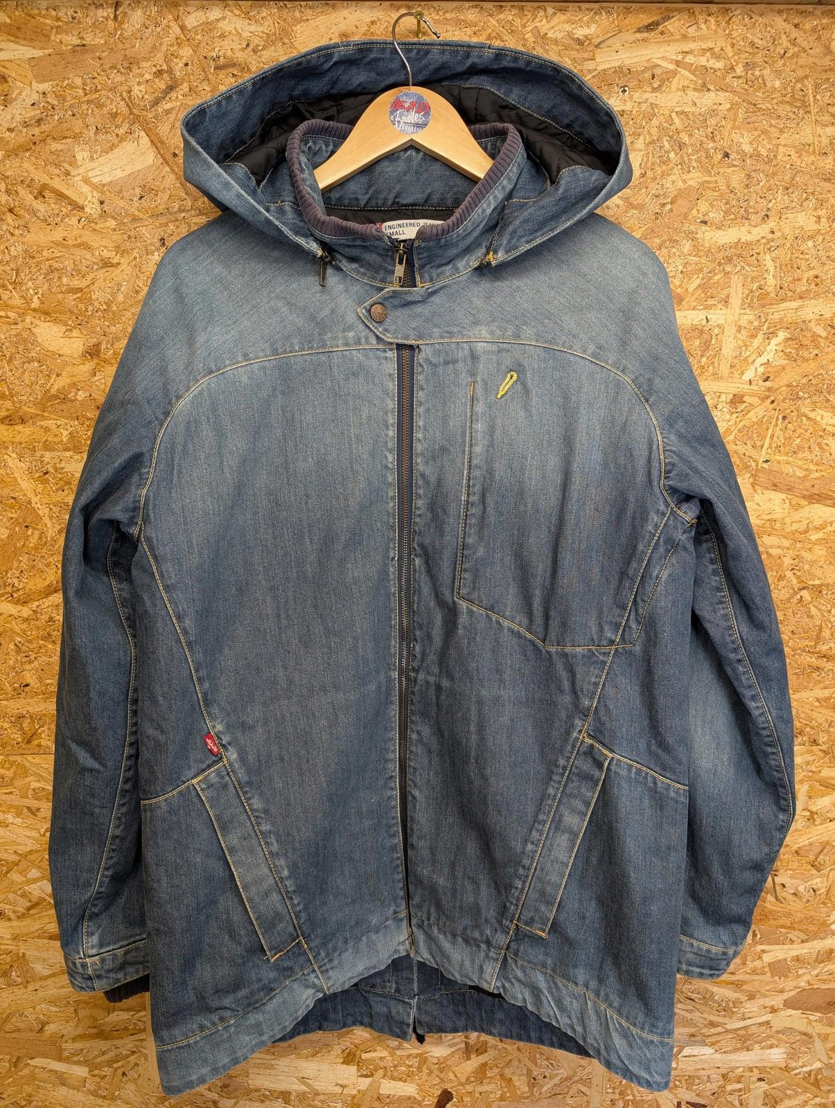 Levis Engineered Jacket Small Men Denim Hooded Blue Padded Jean Vintage Y2K